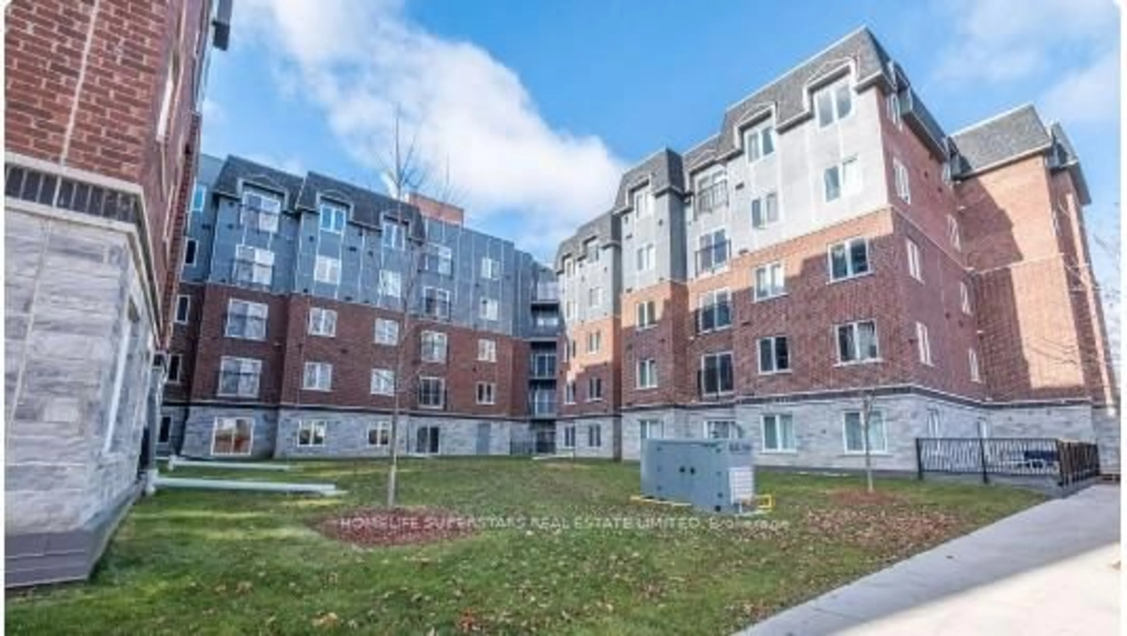 Unknown for 501 Frontenac St #104, Kingston Ontario K7K 4L9