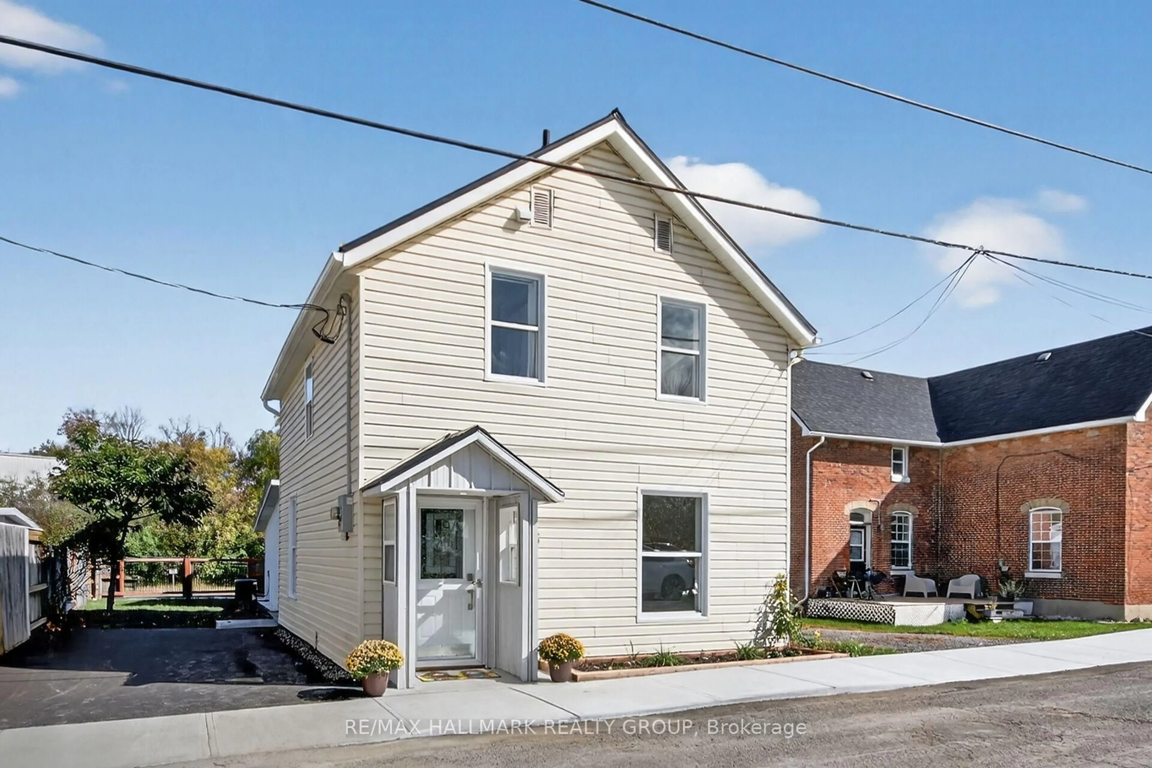 Home with brick exterior material, street for 45 Carleton St, Almonte Ontario K0A 1A0