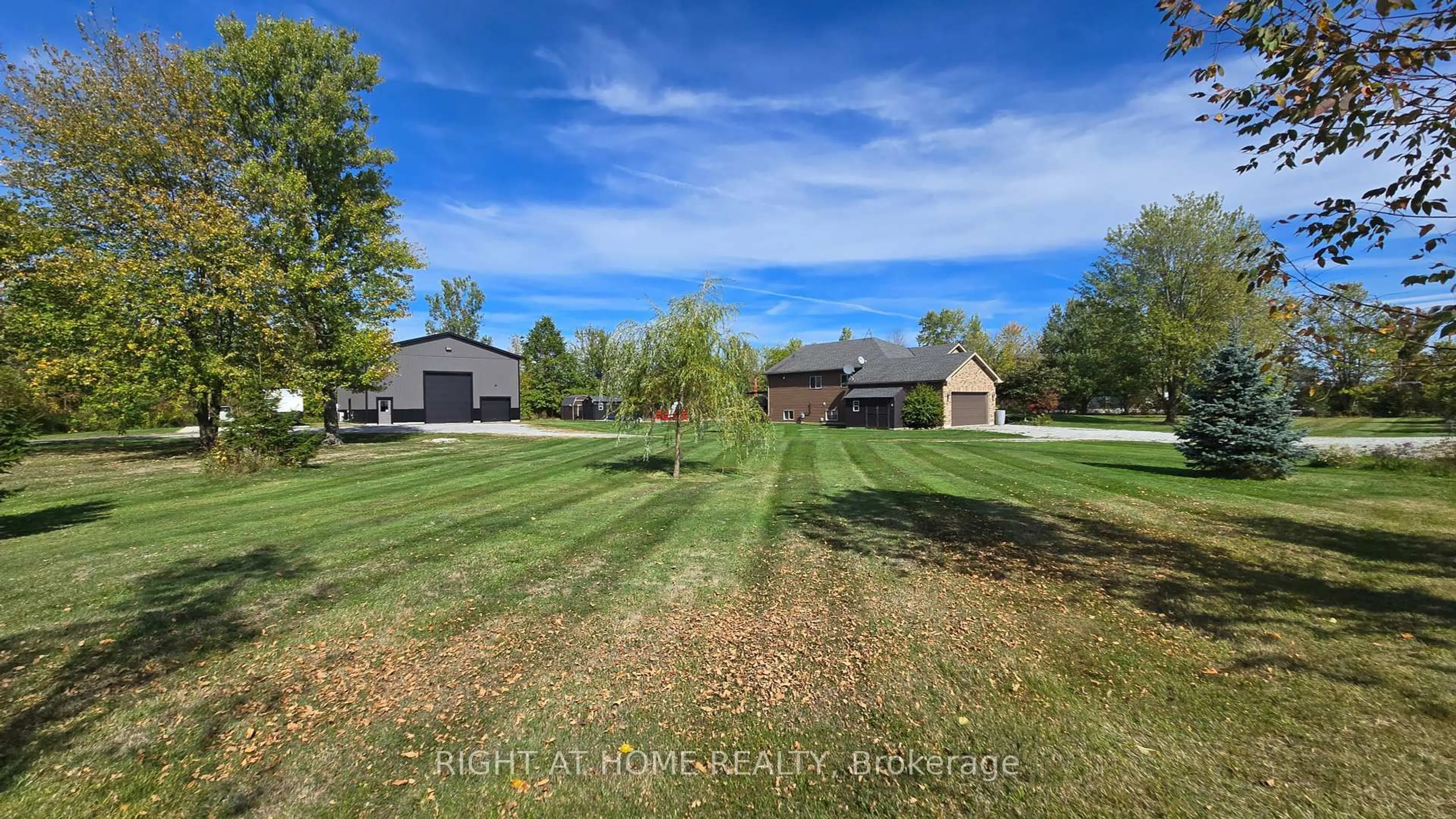 A pic from outside/outdoor area/front of a property/back of a property/a pic from drone, water/lake/river/ocean view for 40996 Forks Rd, Wainfleet Ontario L0S 1V0