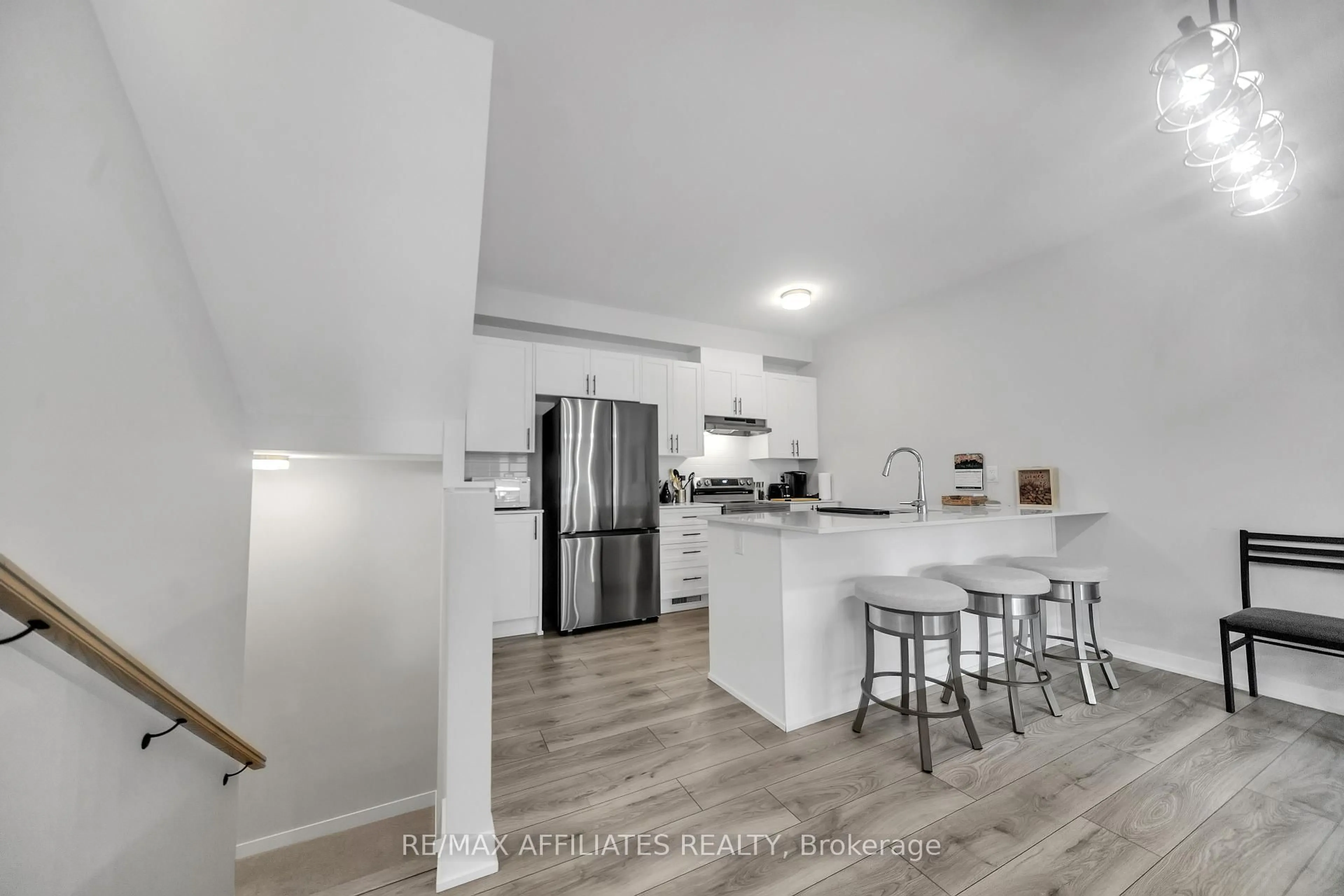 Open concept kitchen, unknown for 189 Beebalm Cres, Ottawa Ontario K2J 7G9
