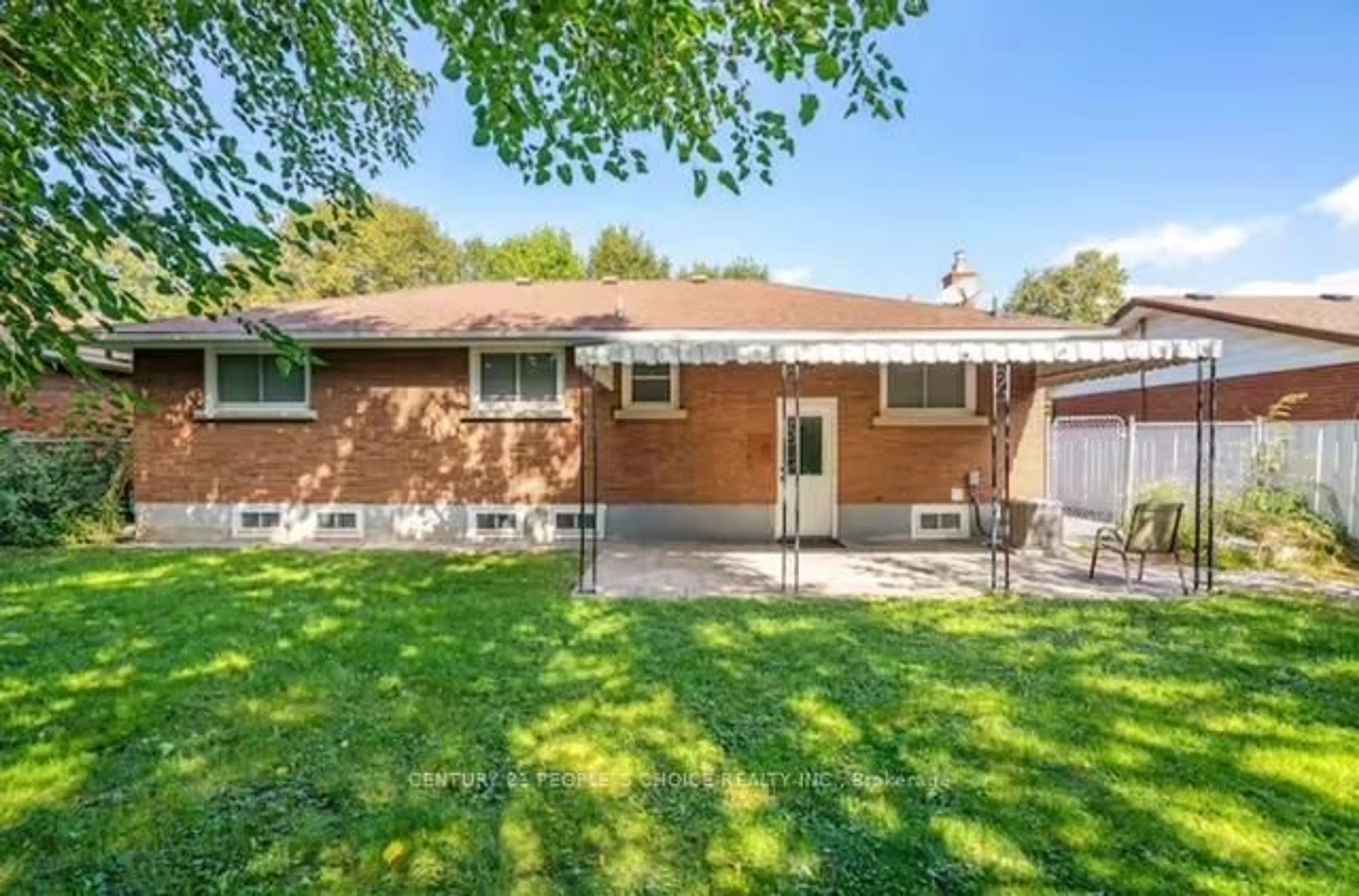 Home with brick exterior material, street for 5 Northwood Dr, St. Catharines Ontario L2M 4J4