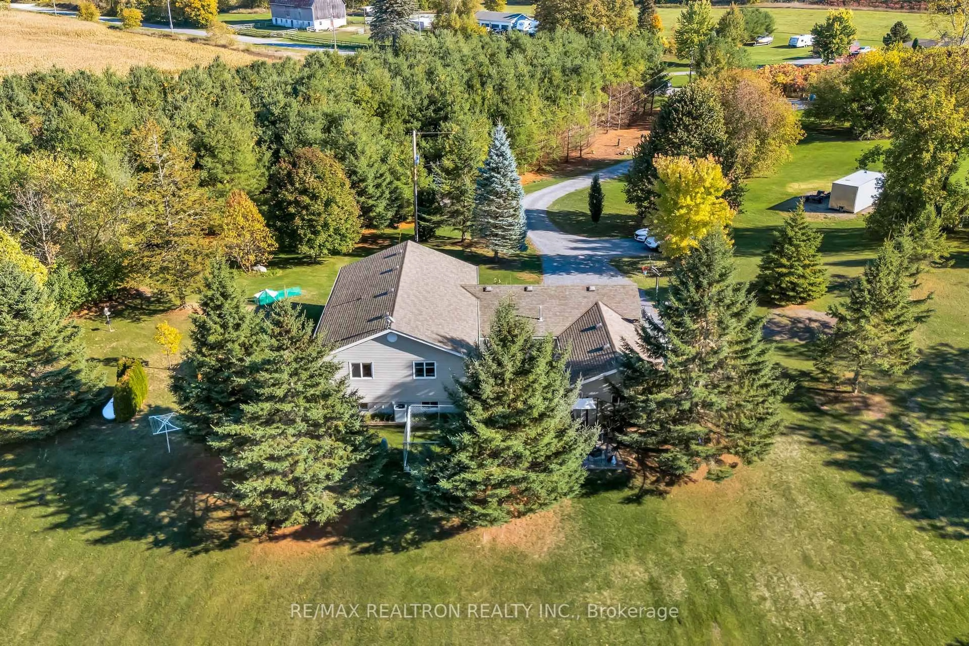 A pic from outside/outdoor area/front of a property/back of a property/a pic from drone, unknown for 1117 Bethel Rd, Belleville Ontario K0K 2Y0
