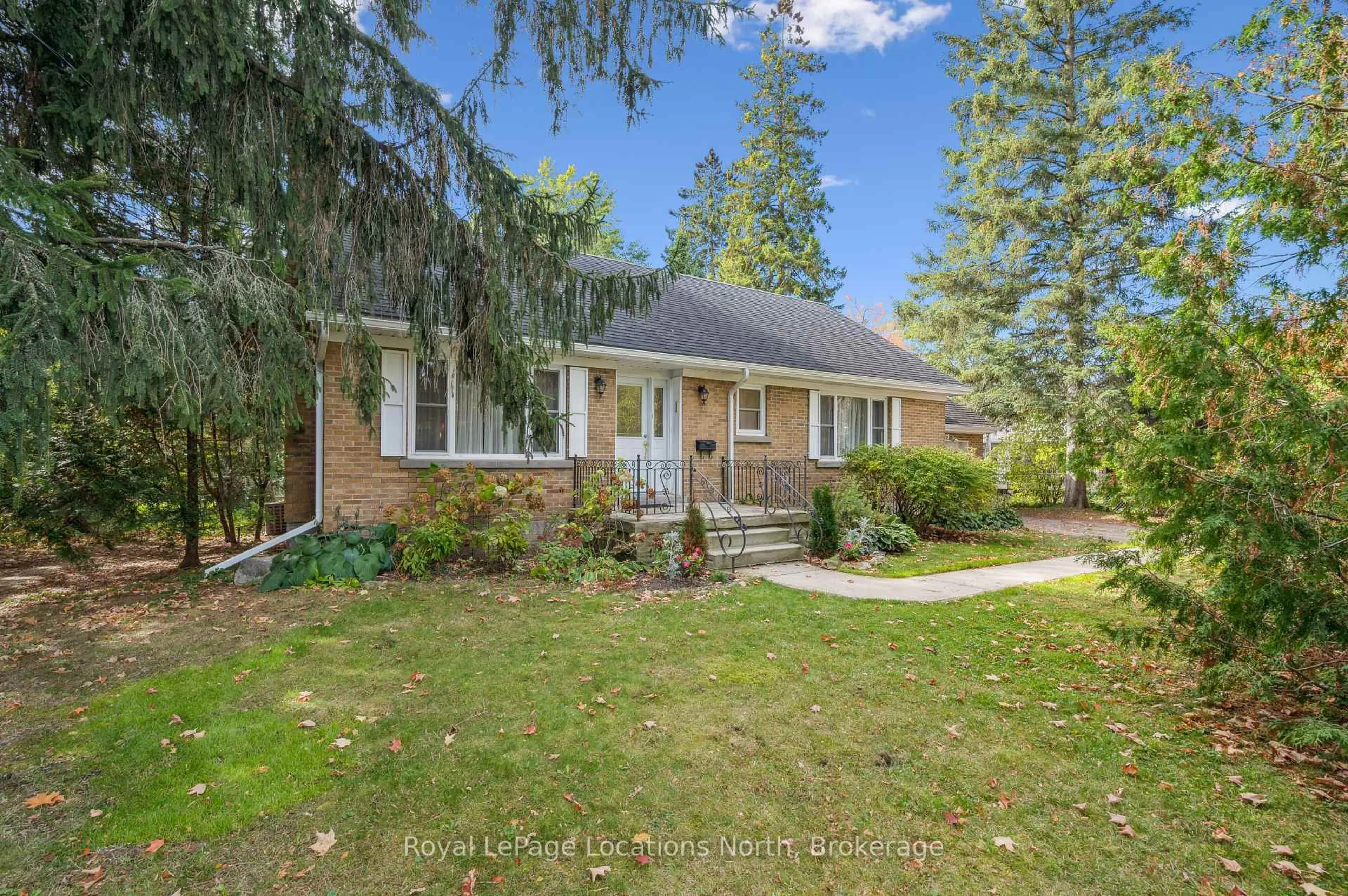 Unknown for 345 Thistle St, Centre Wellington Ontario N1M 2C6