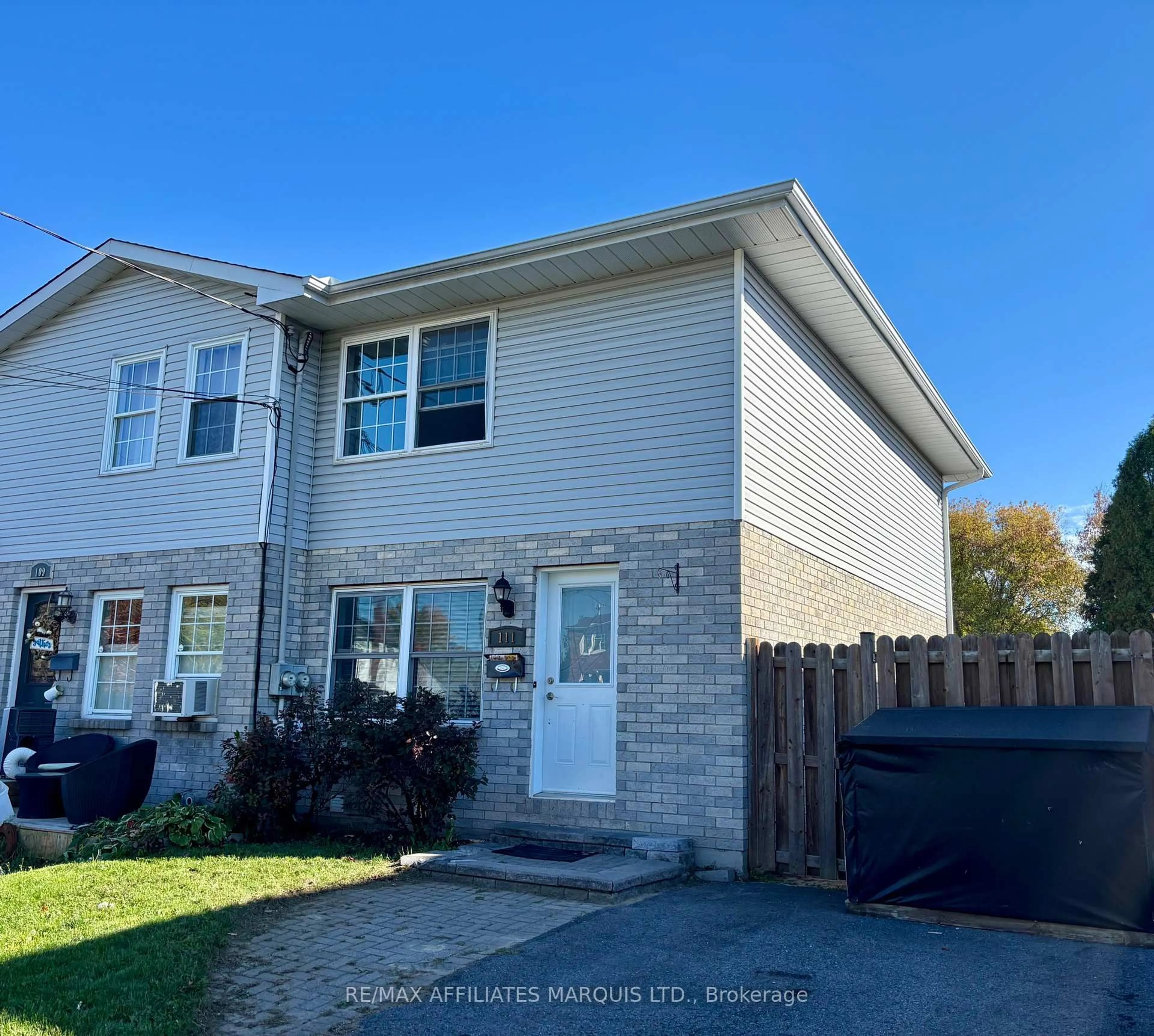 Home with vinyl exterior material, street for 111 Jobin Ave, Cornwall Ontario K6J 3K9