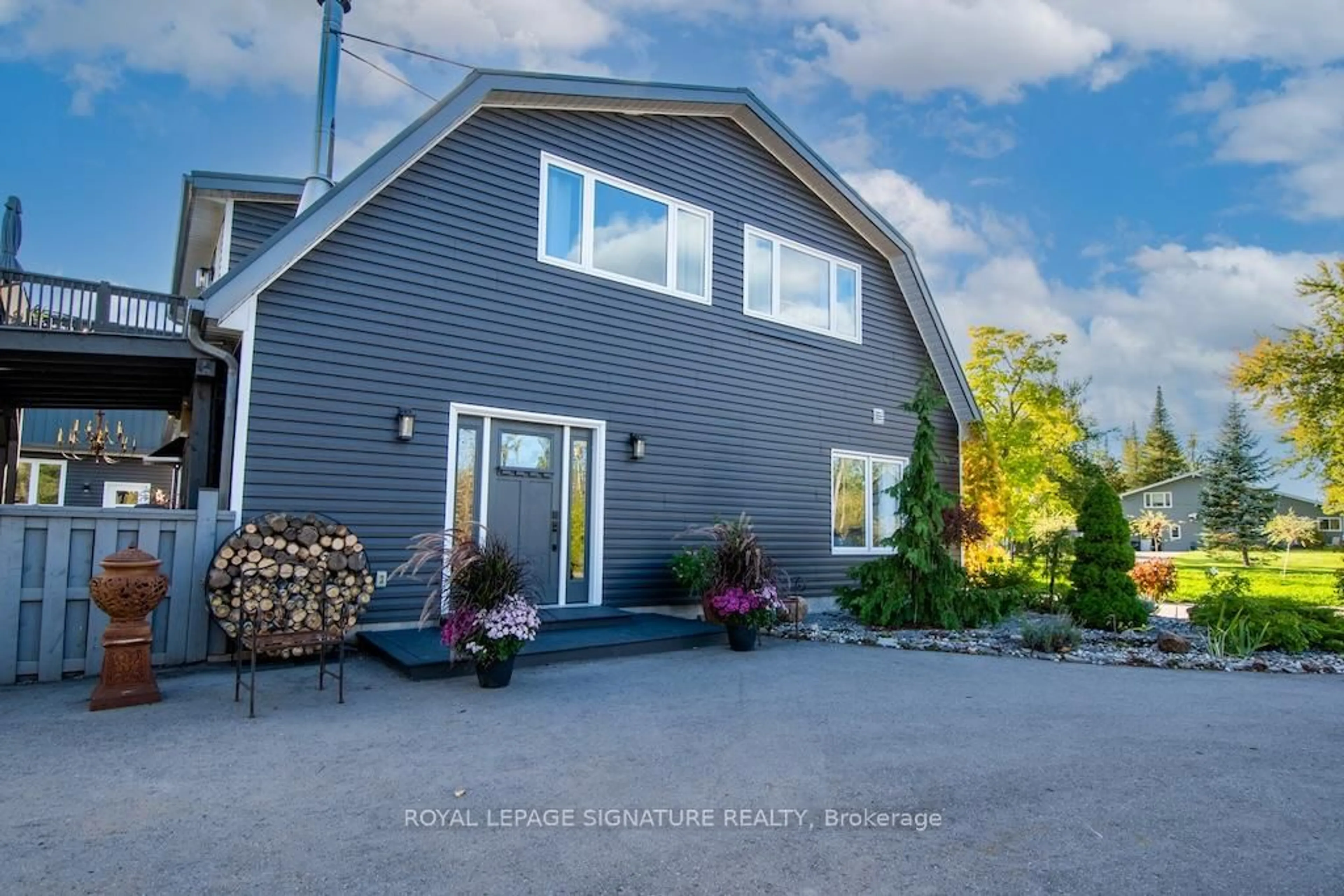 A pic from outside/outdoor area/front of a property/back of a property/a pic from drone, street for 10 Reid's Rd, Kawartha Lakes Ontario K0M 1L0