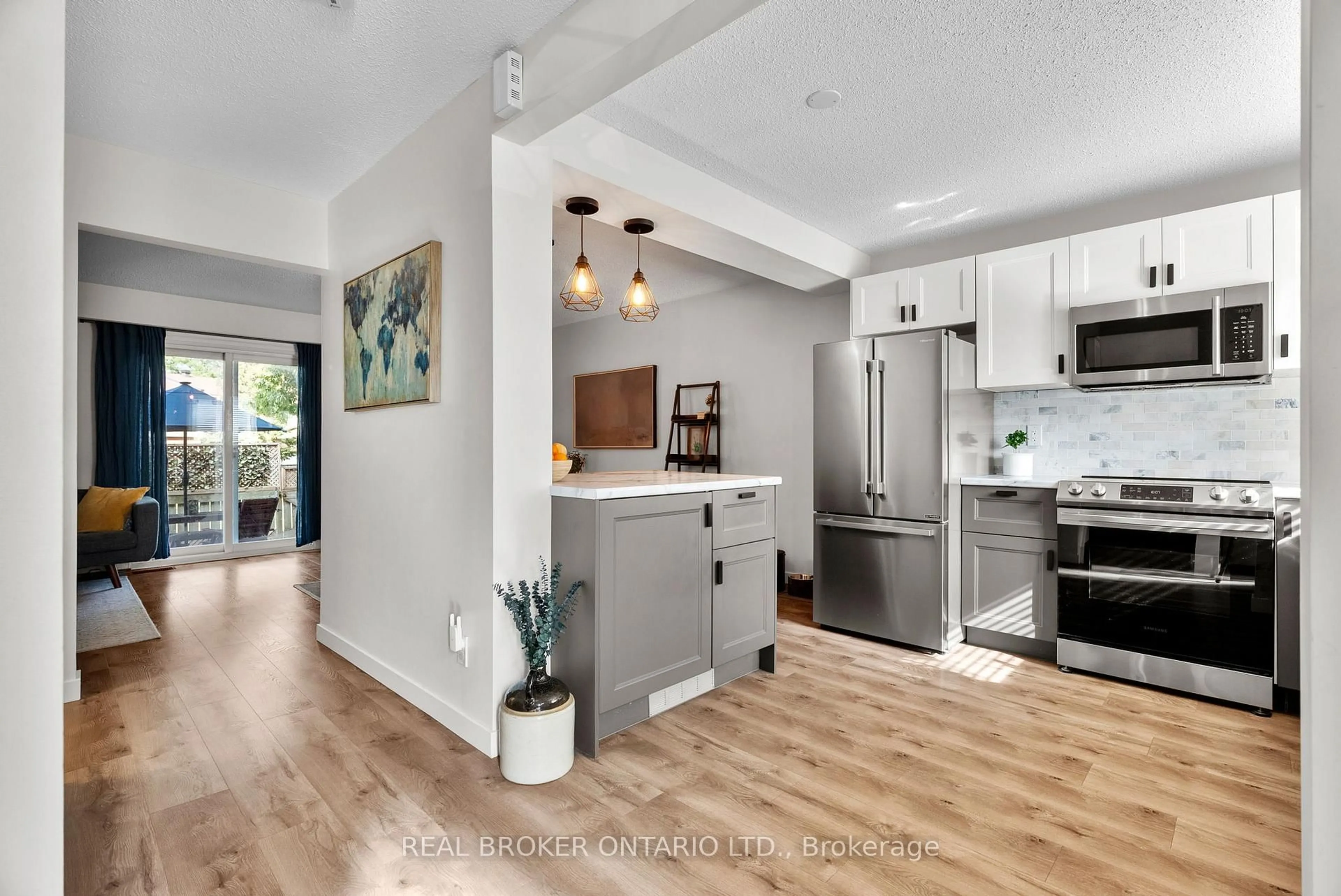 Open concept kitchen, unknown for 3911 Old Richmond Rd #A, Ottawa Ontario K2H 8T9