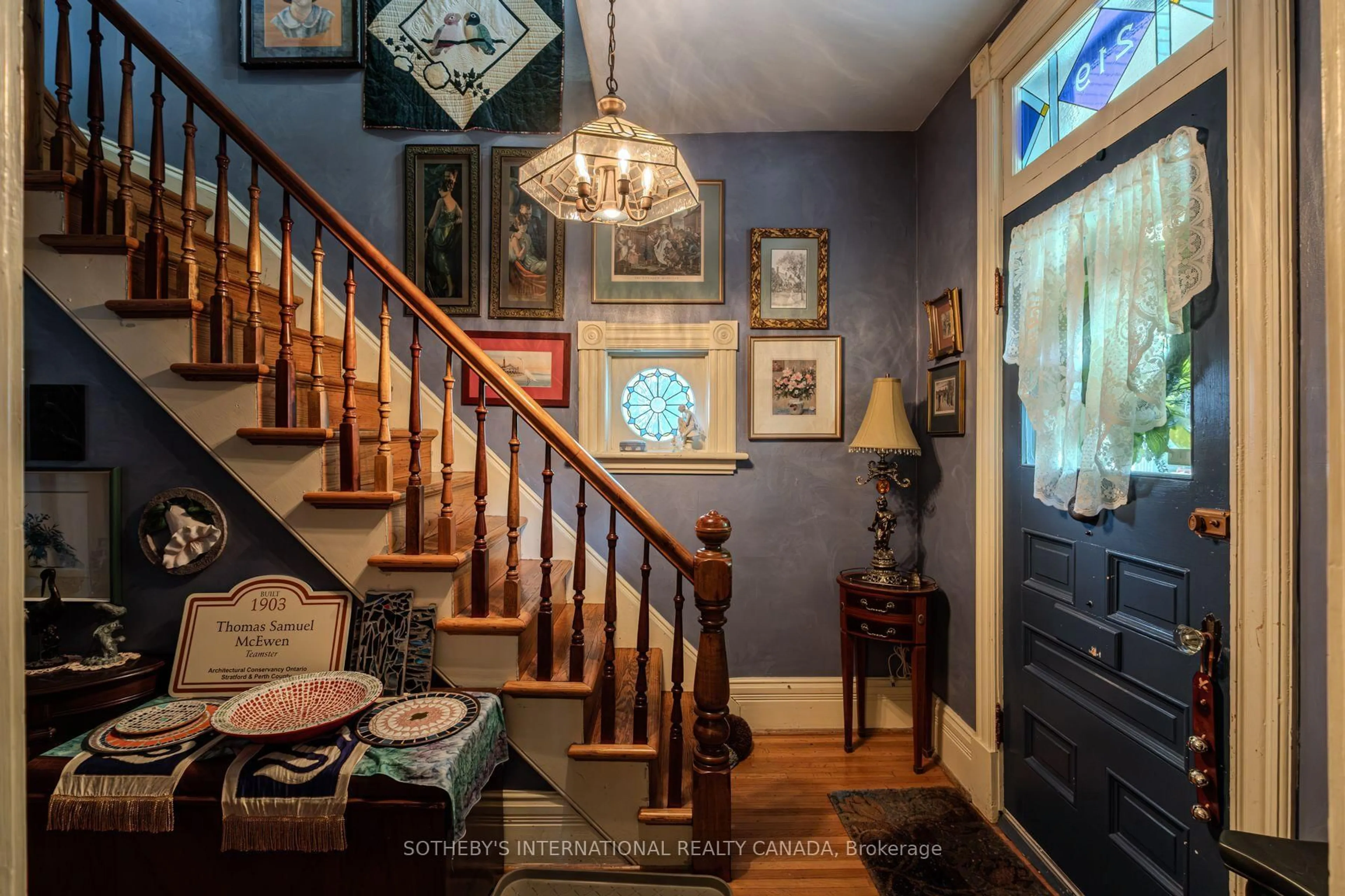 Indoor entryway for 219 Front St, Stratford Ontario N5A 4H8