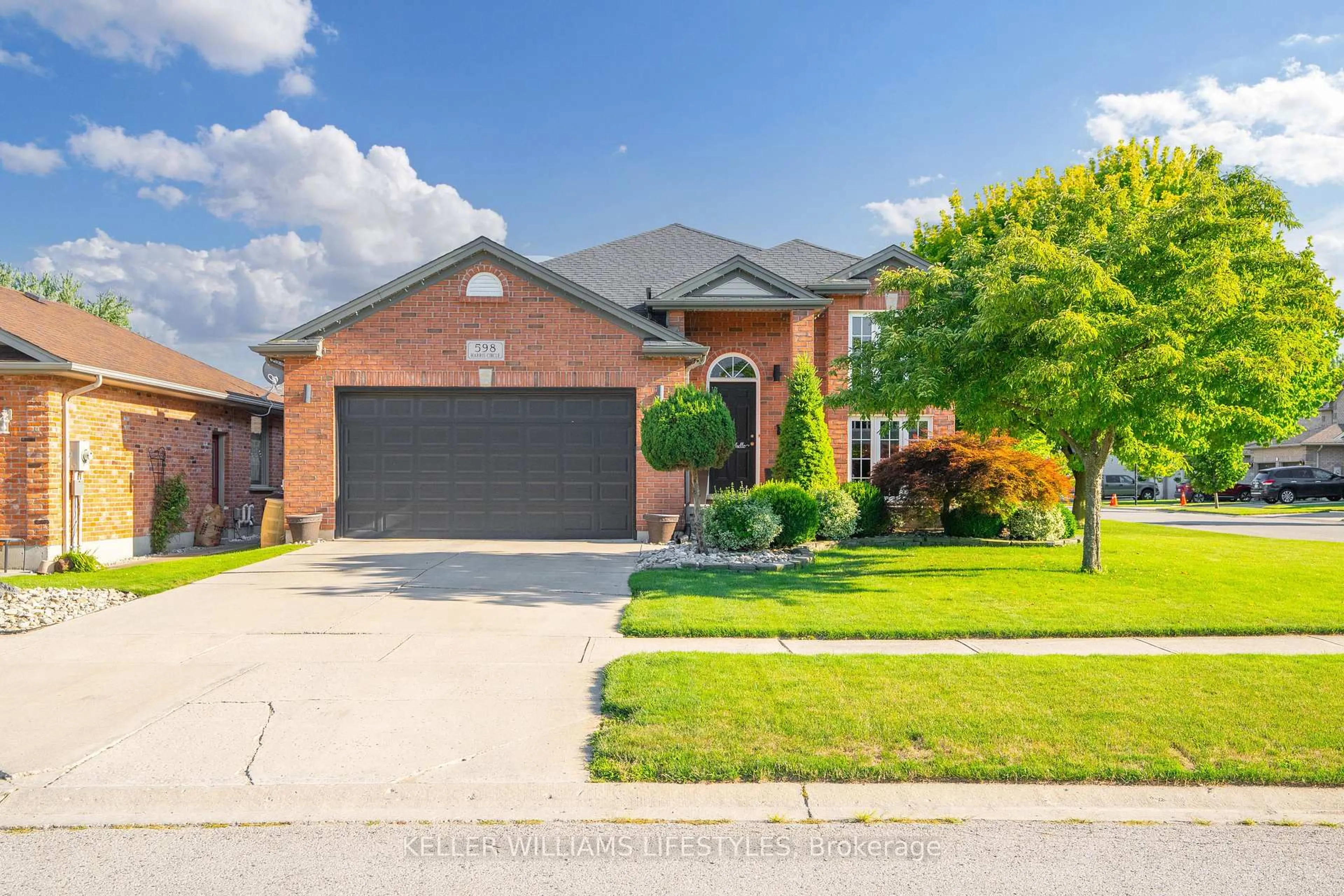 Home with brick exterior material, street for 598 Harris Circ, Strathroy-Caradoc Ontario N7G 4H3