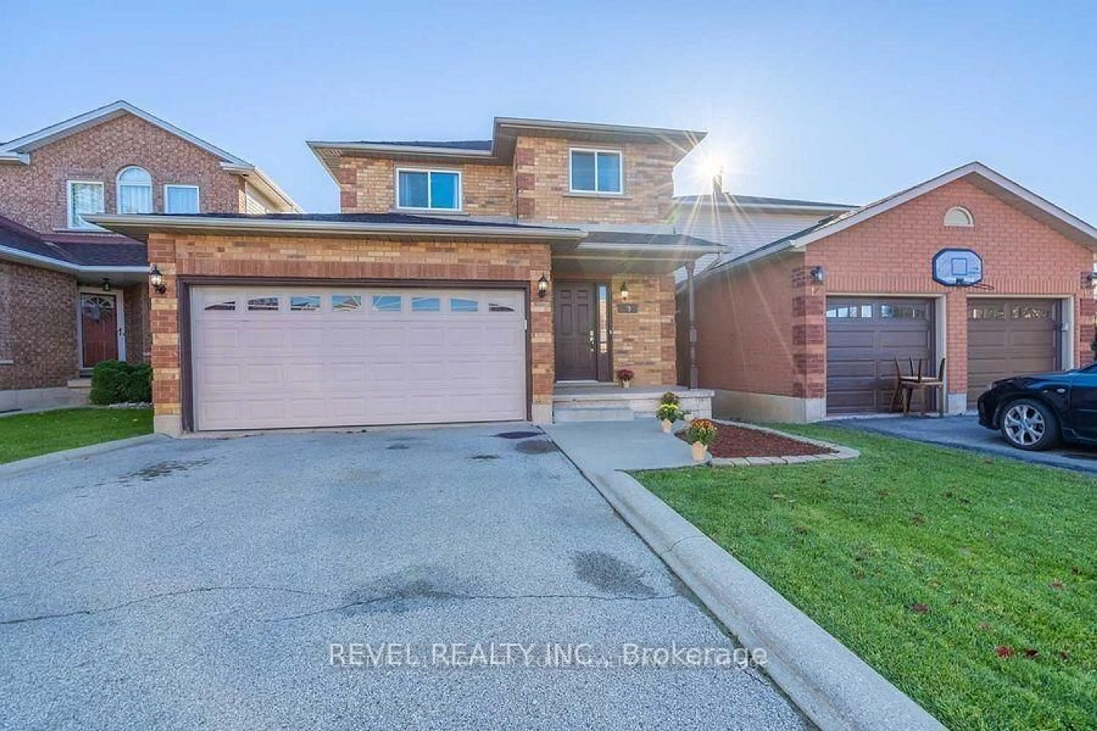 Home with brick exterior material, street for 79 Lynnette Dr, Hamilton Ontario L9B 2M5