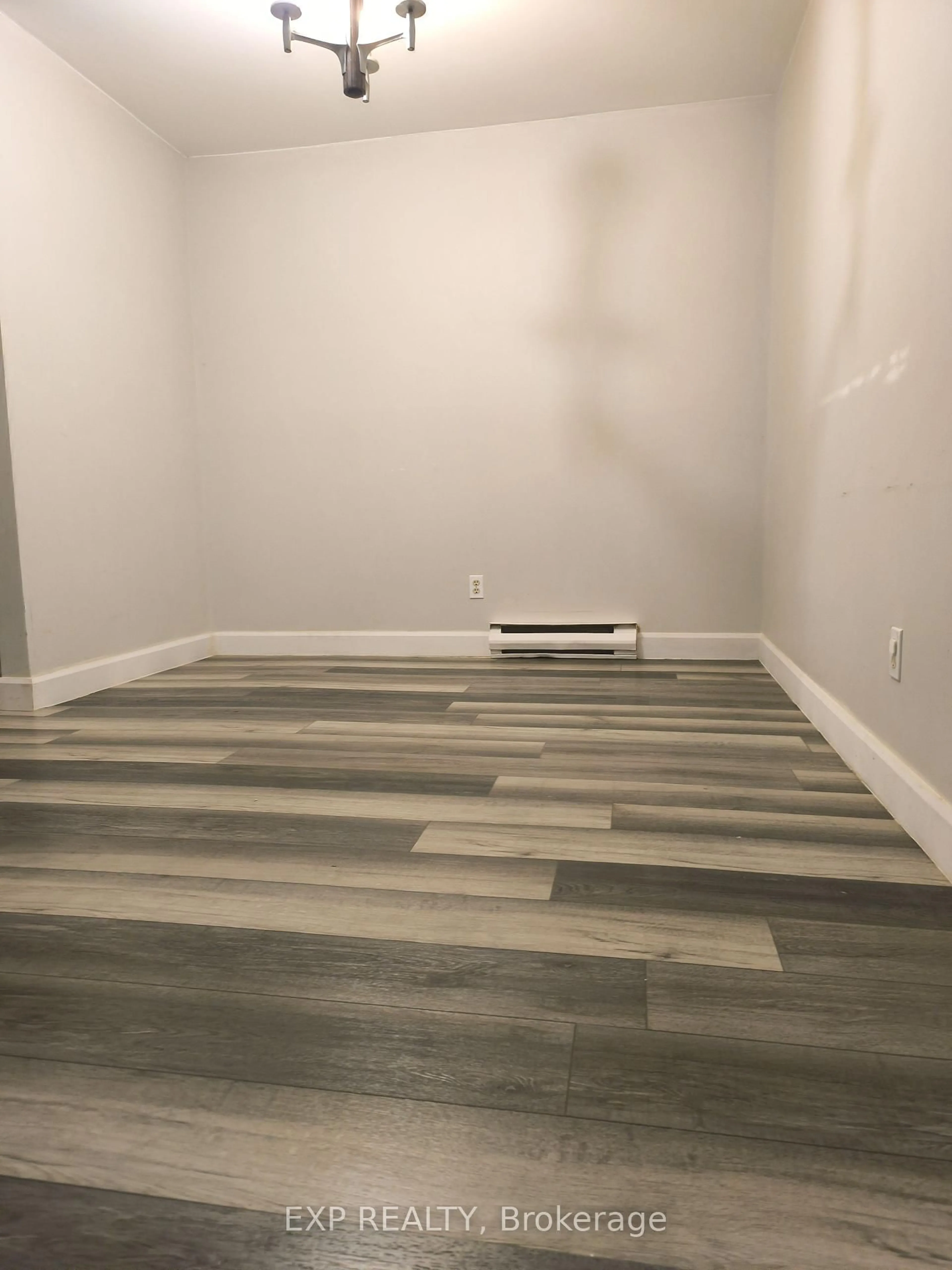 A pic of a room for 311 Vesta Rd #2, London East Ontario N5Y 5H8
