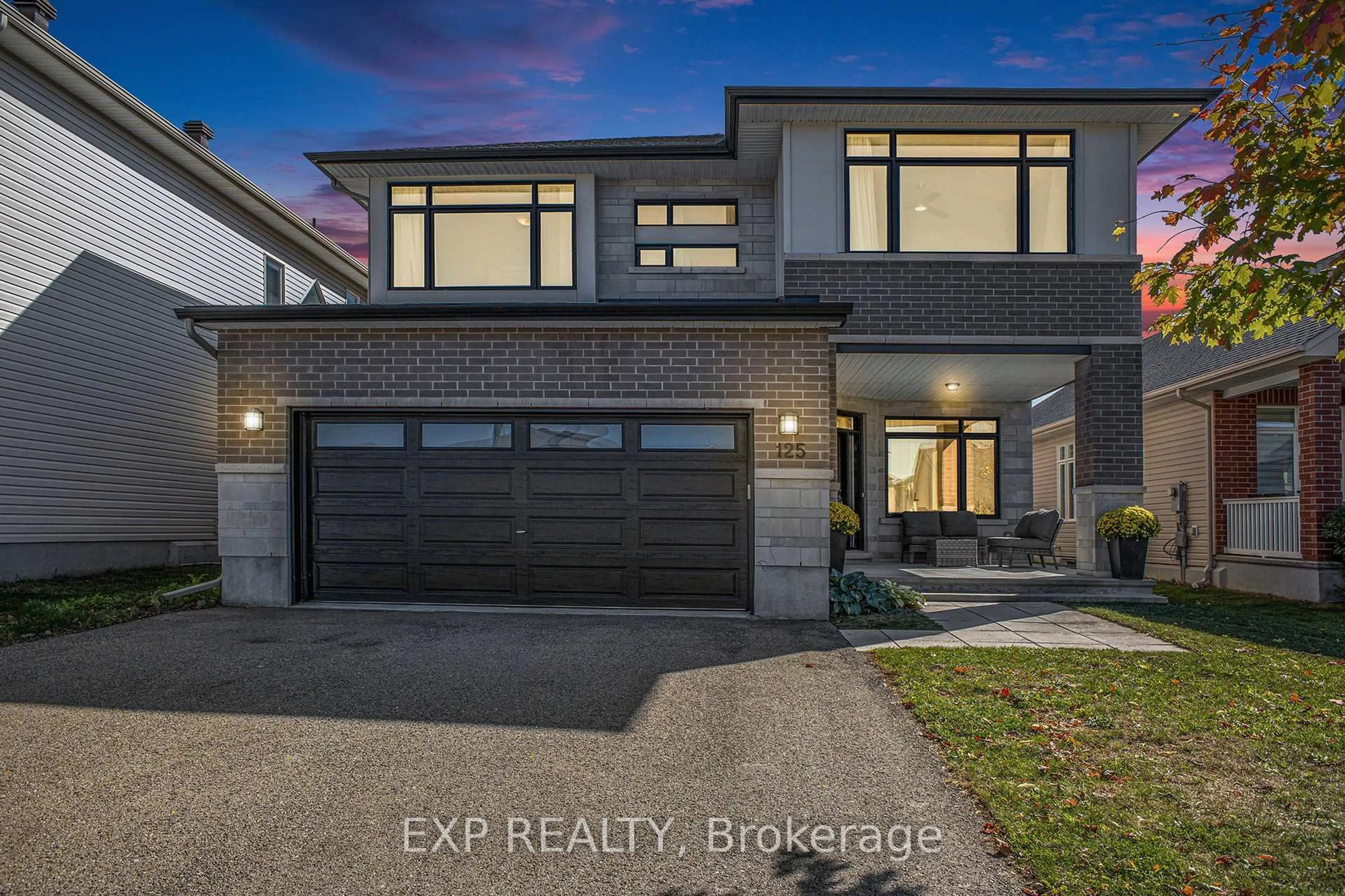 Home with brick exterior material, street for 125 Stonemeadow Dr, Ottawa Ontario K2M 0H5