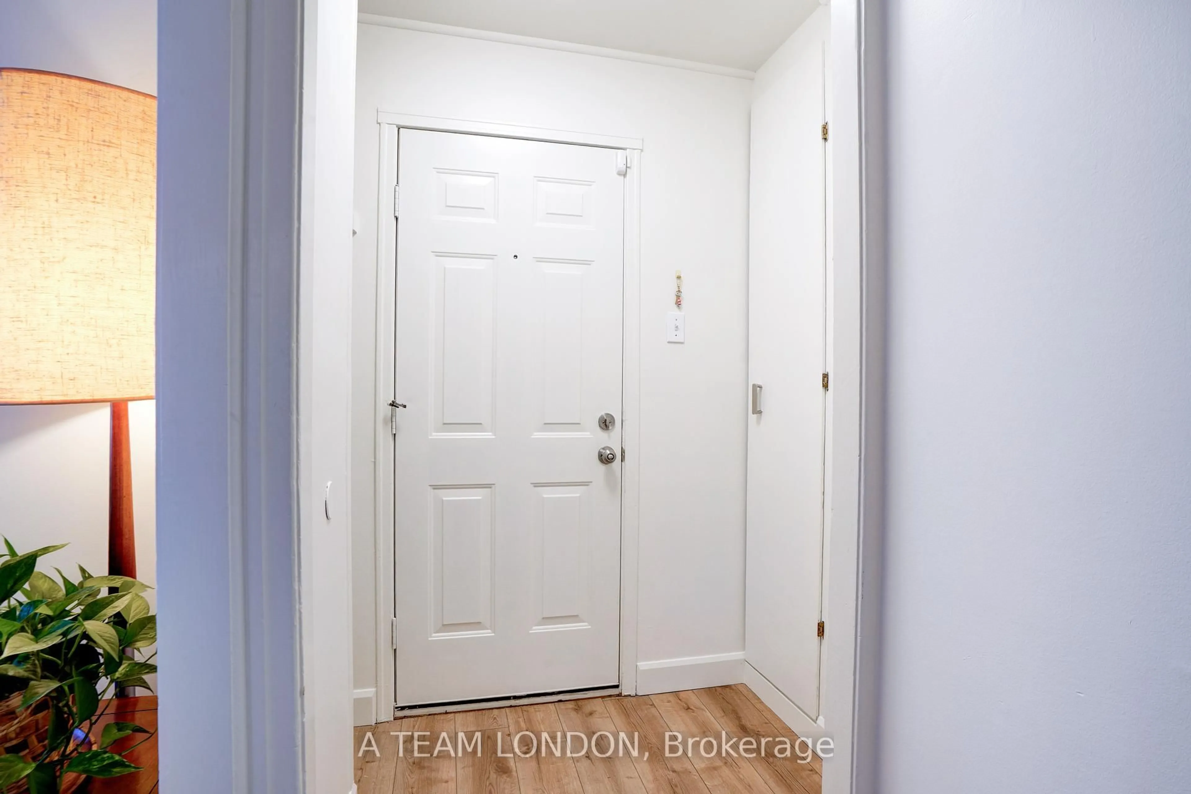 Indoor entryway for 37 McClary Ave, London South Ontario N6C 1P6