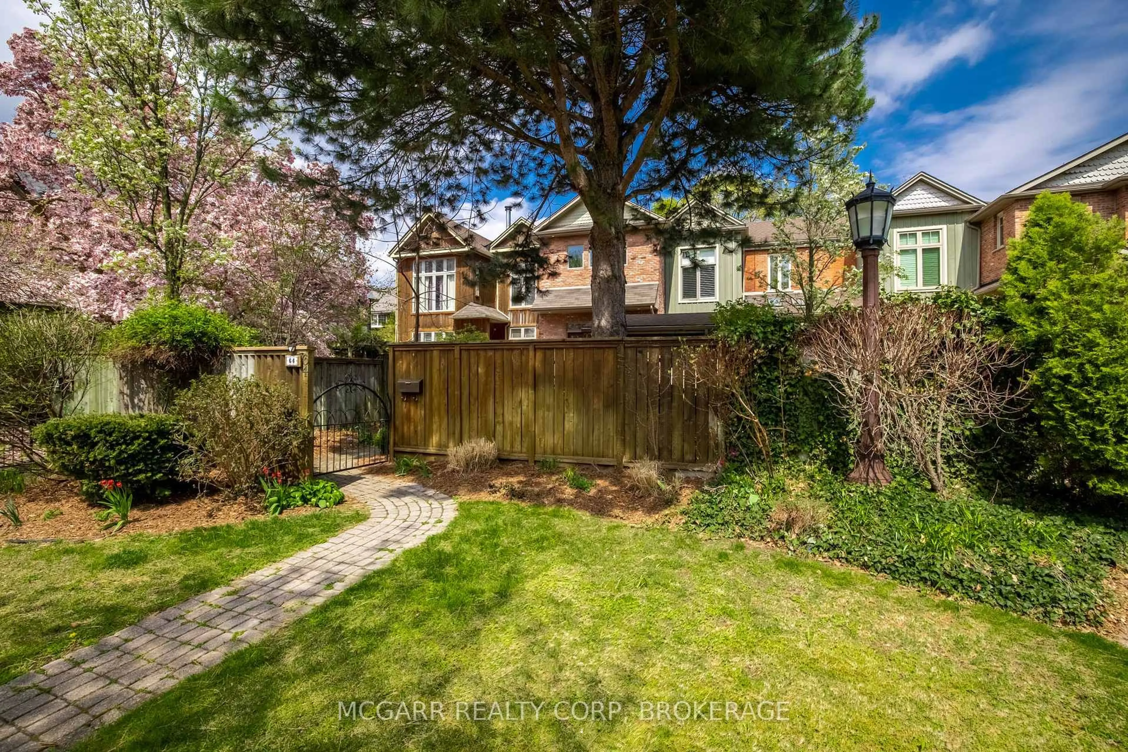 A pic from outside/outdoor area/front of a property/back of a property/a pic from drone, street for 64 Yates St, St. Catharines Ontario L2R 5R8