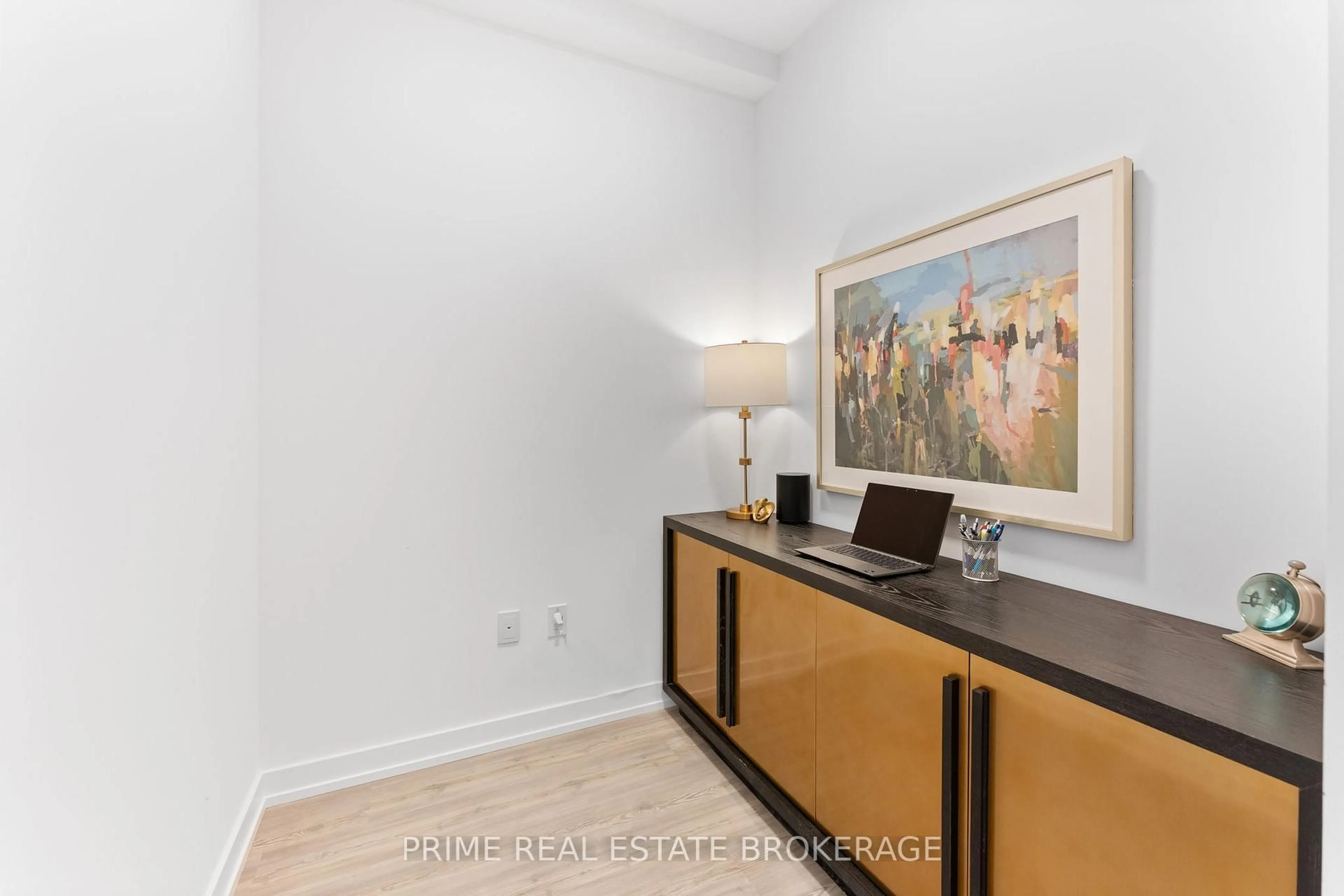 Unknown for 460 Dundas St #711, Hamilton Ontario L8B 2A5