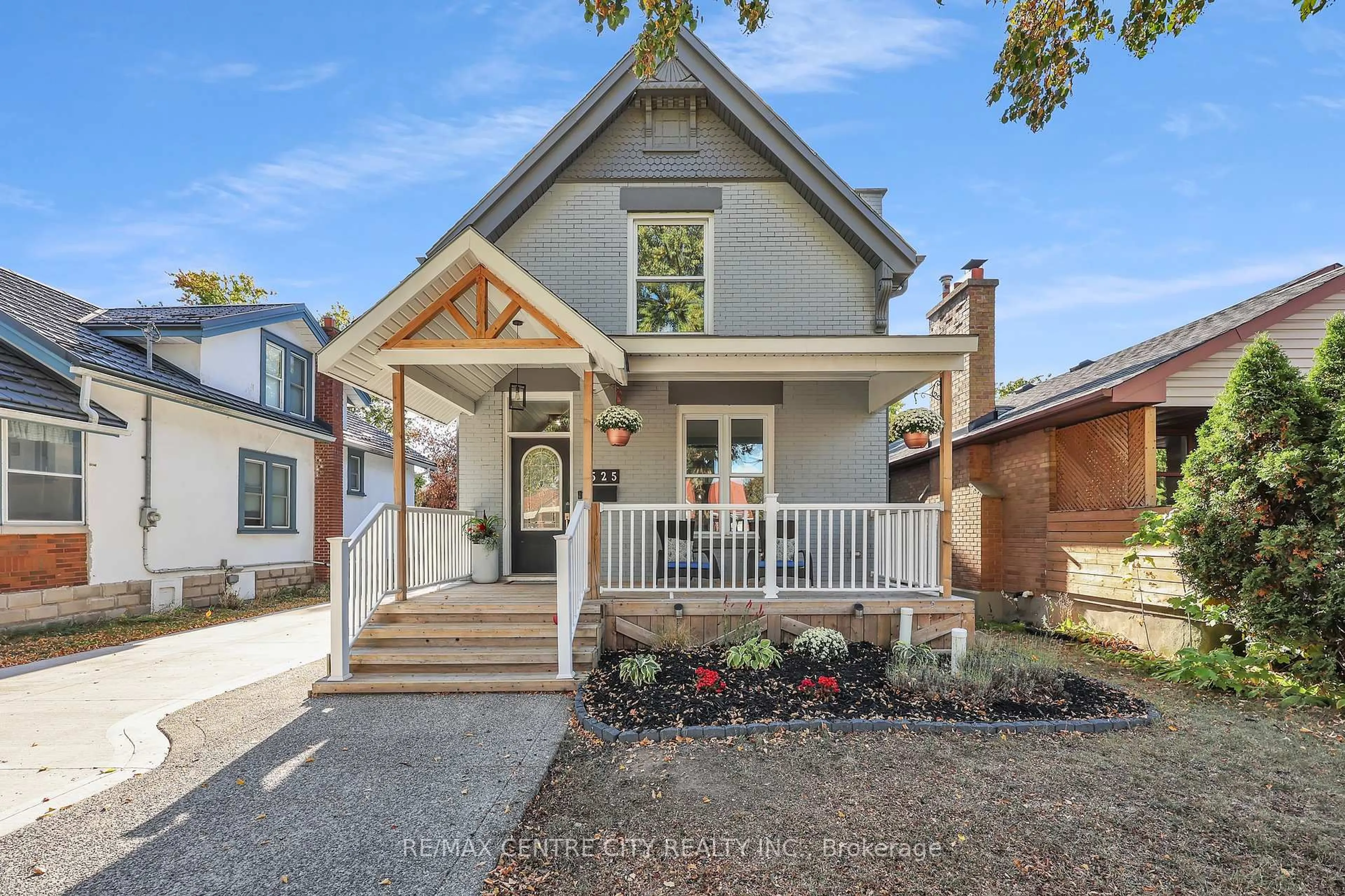 Home with brick exterior material, street for 525 Hale St, London East Ontario N5W 1G9