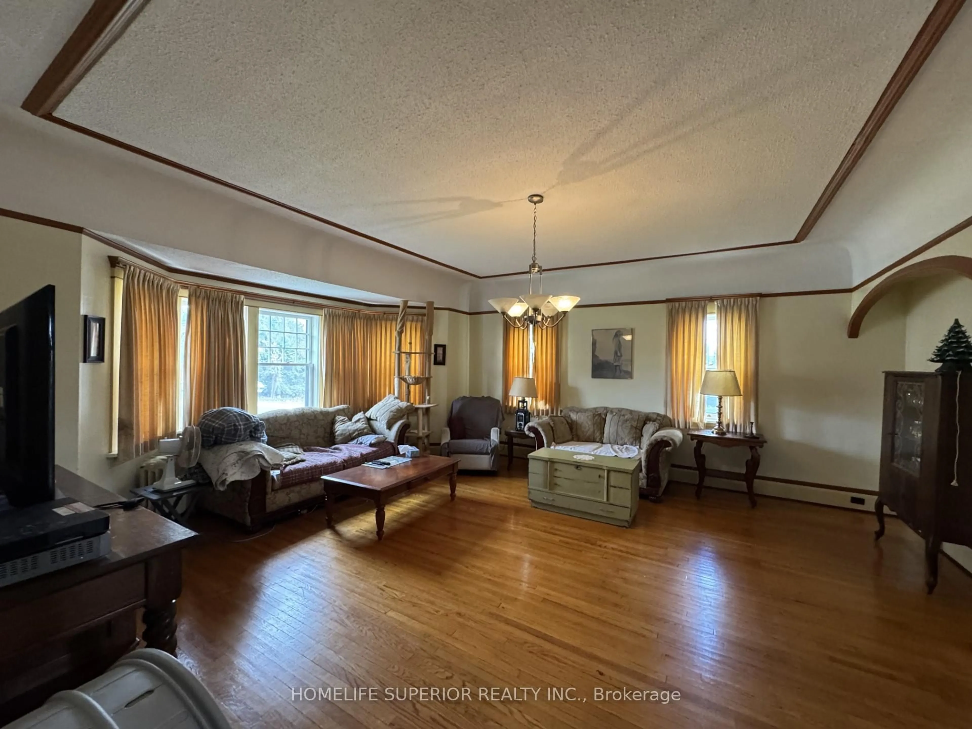 Living room with furniture, unknown for 8 Private Rd, Limoges Ontario K0K 2M0