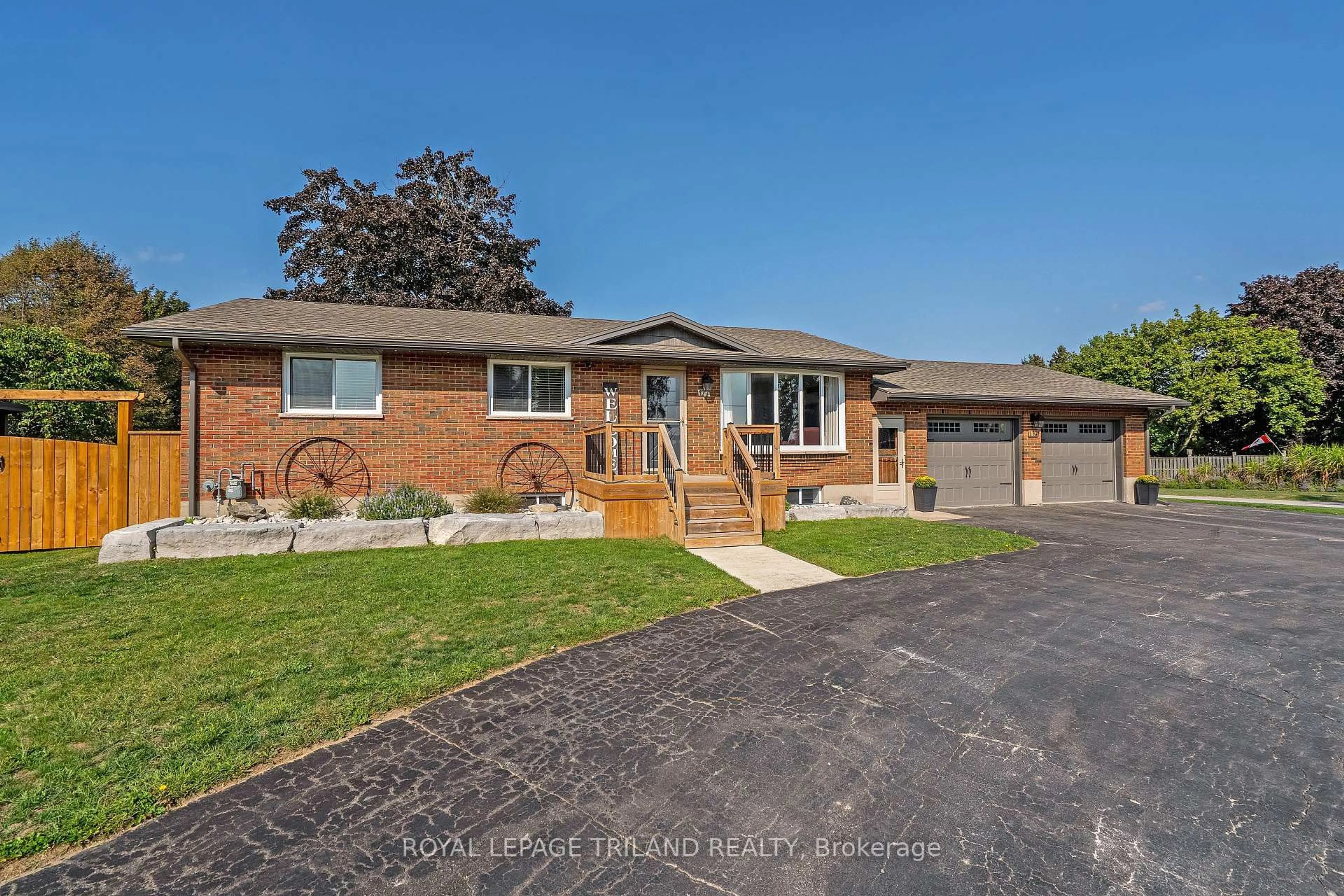 Home with brick exterior material, street for 177 Queen St, North Middlesex Ontario N0M 1A0