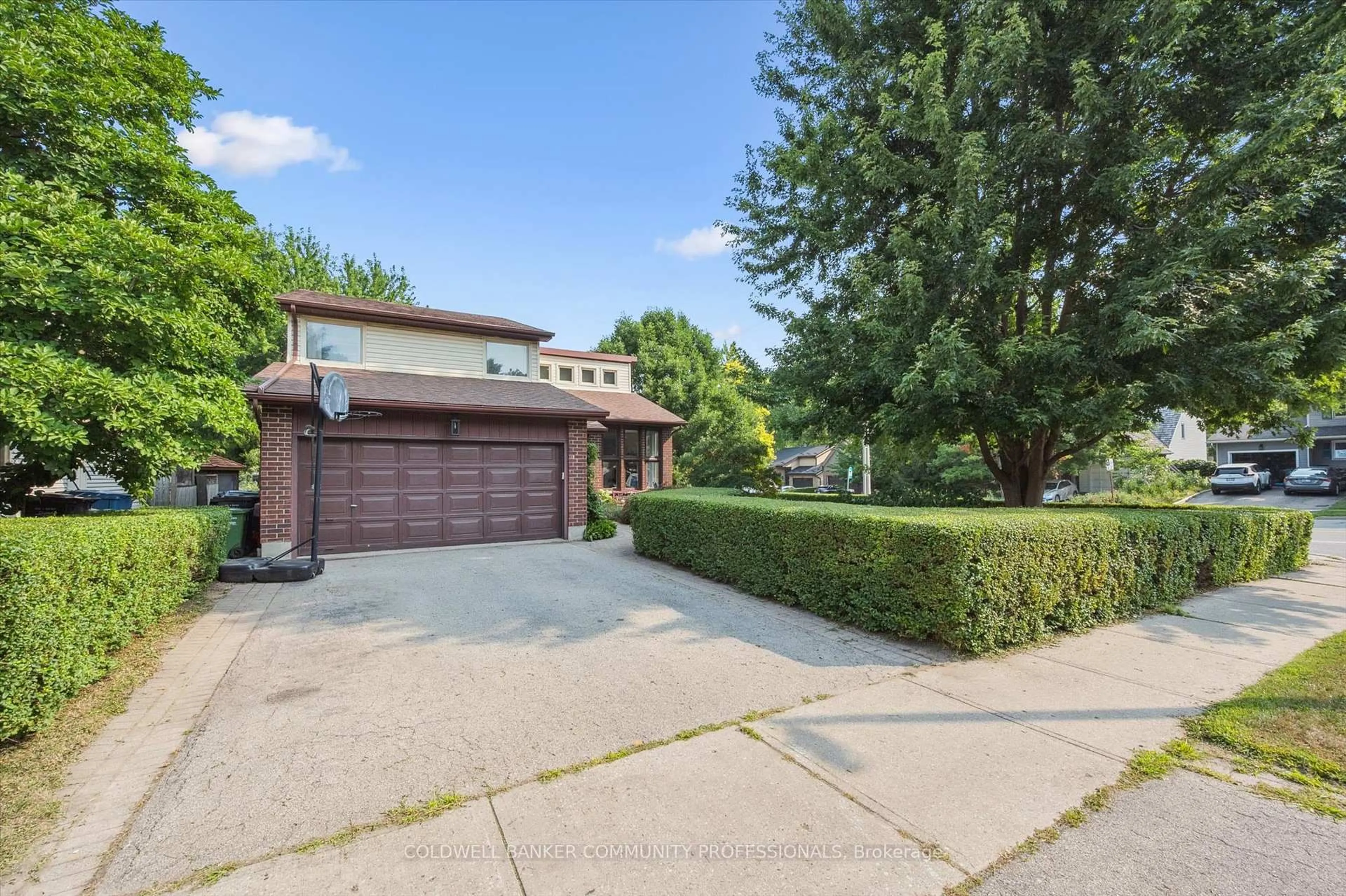 Unknown for 1 Thornhill Dr, Guelph Ontario N1H 7Z6