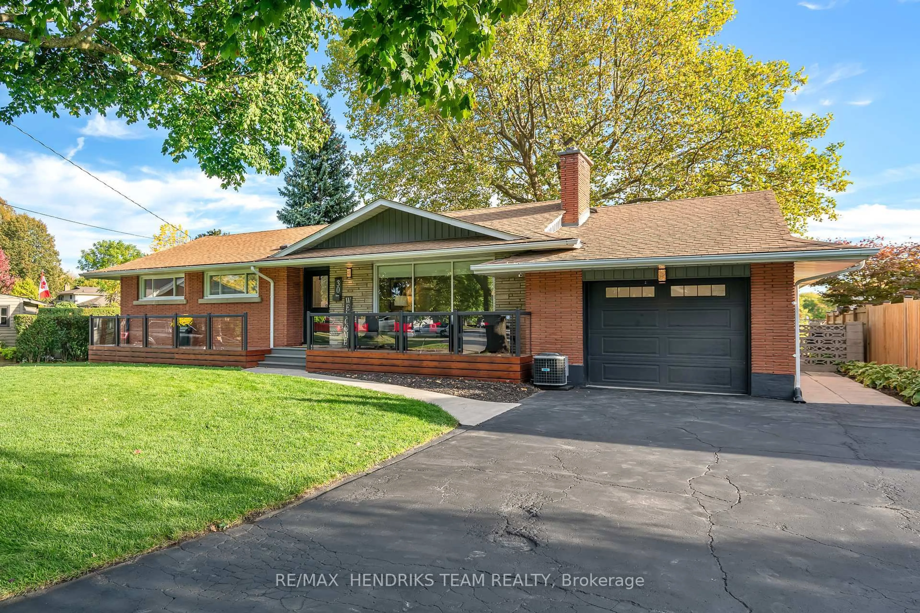 Home with brick exterior material, street for 30 Bessborough Dr, St. Catharines Ontario L2M 3G4