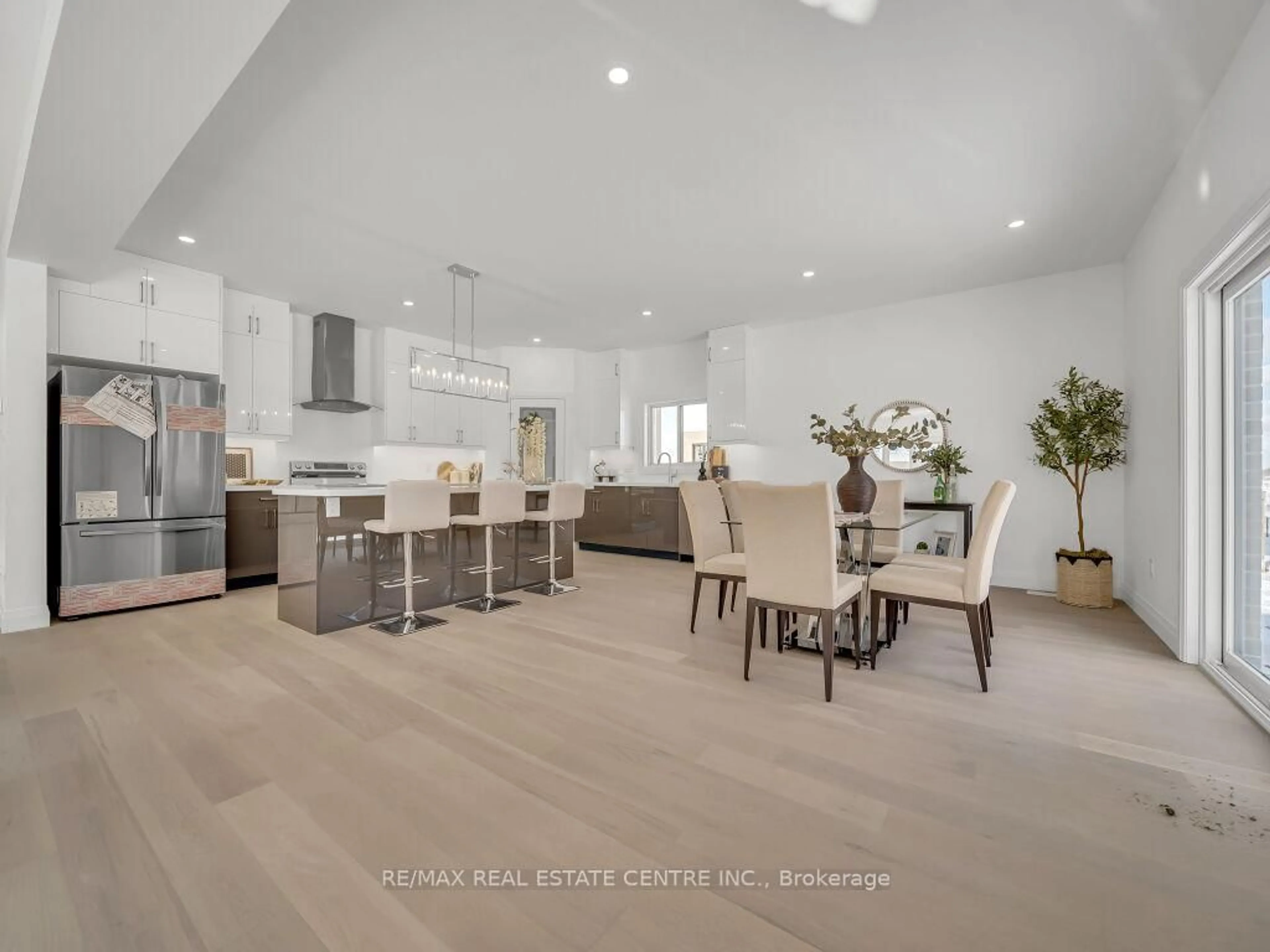 Open concept kitchen, unknown for 845 Darnley Blvd #LOT 25, London South Ontario N6M 0L9