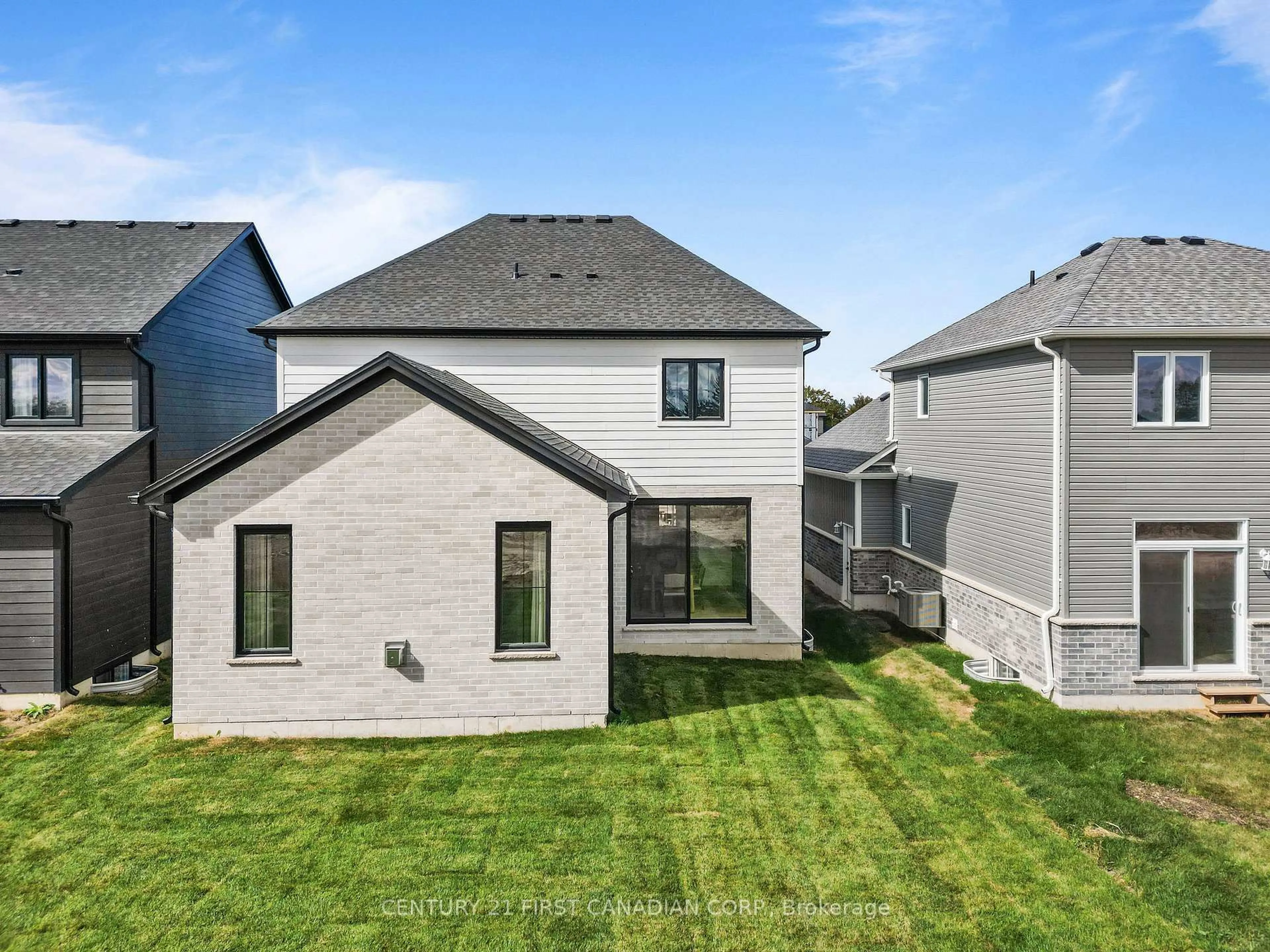 Unknown for 8 Sheldabren St, North Middlesex Ontario N0M 1A0