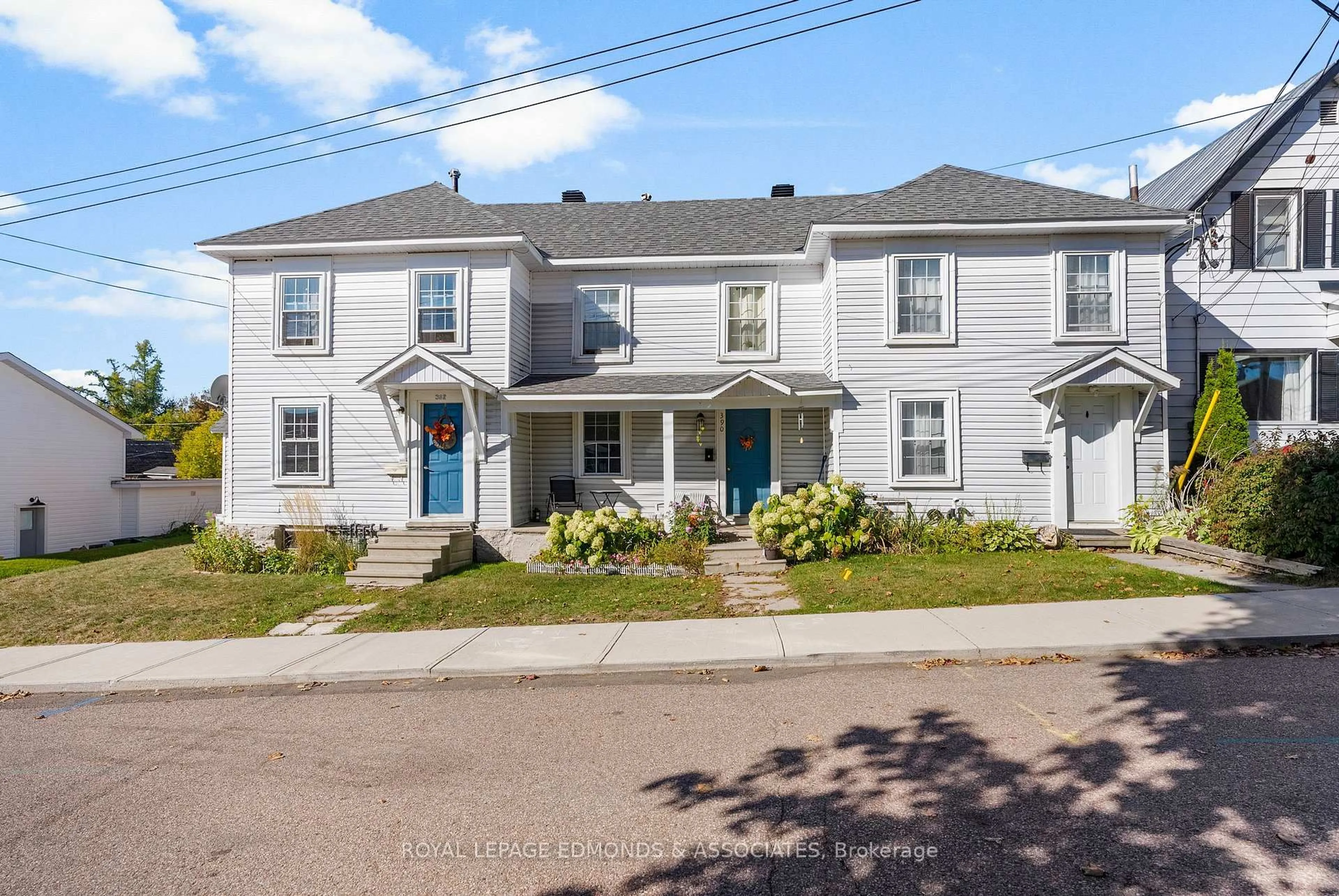 Unknown for 388 Murray St, Pembroke Ontario K8A 4P4