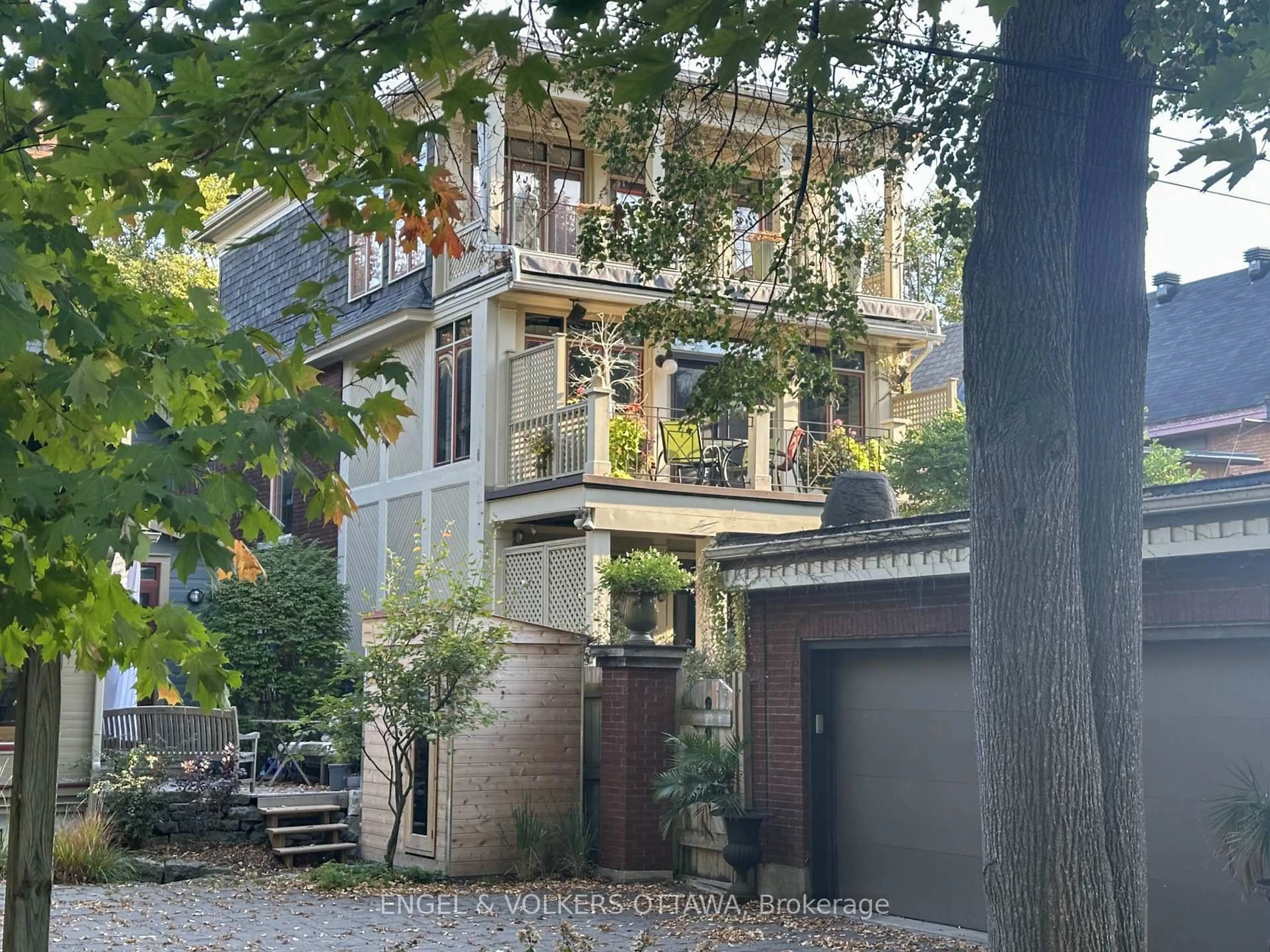 Home with brick exterior material, street for 105 Stanley Ave, Ottawa Ontario K1M 1N8