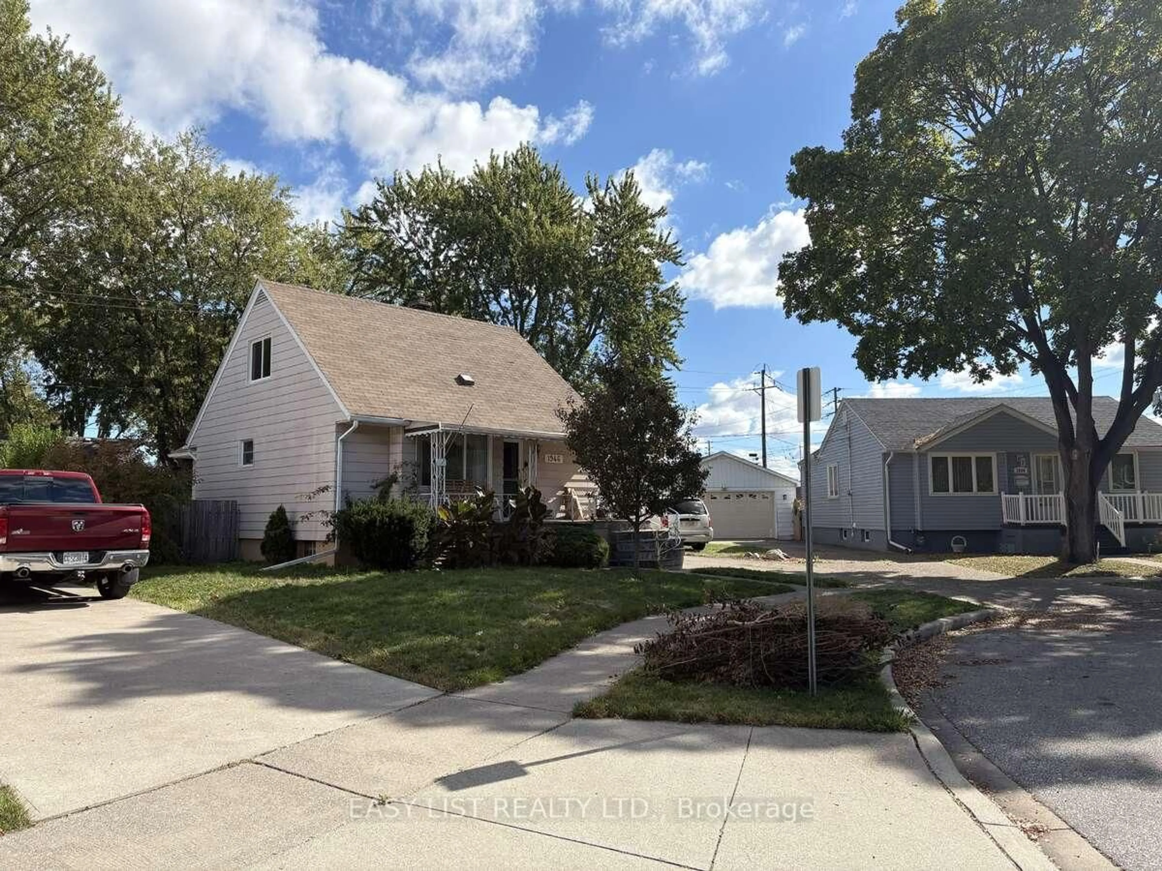 Unknown for 1946 Malta Rd, Windsor Ontario N8W 4H4
