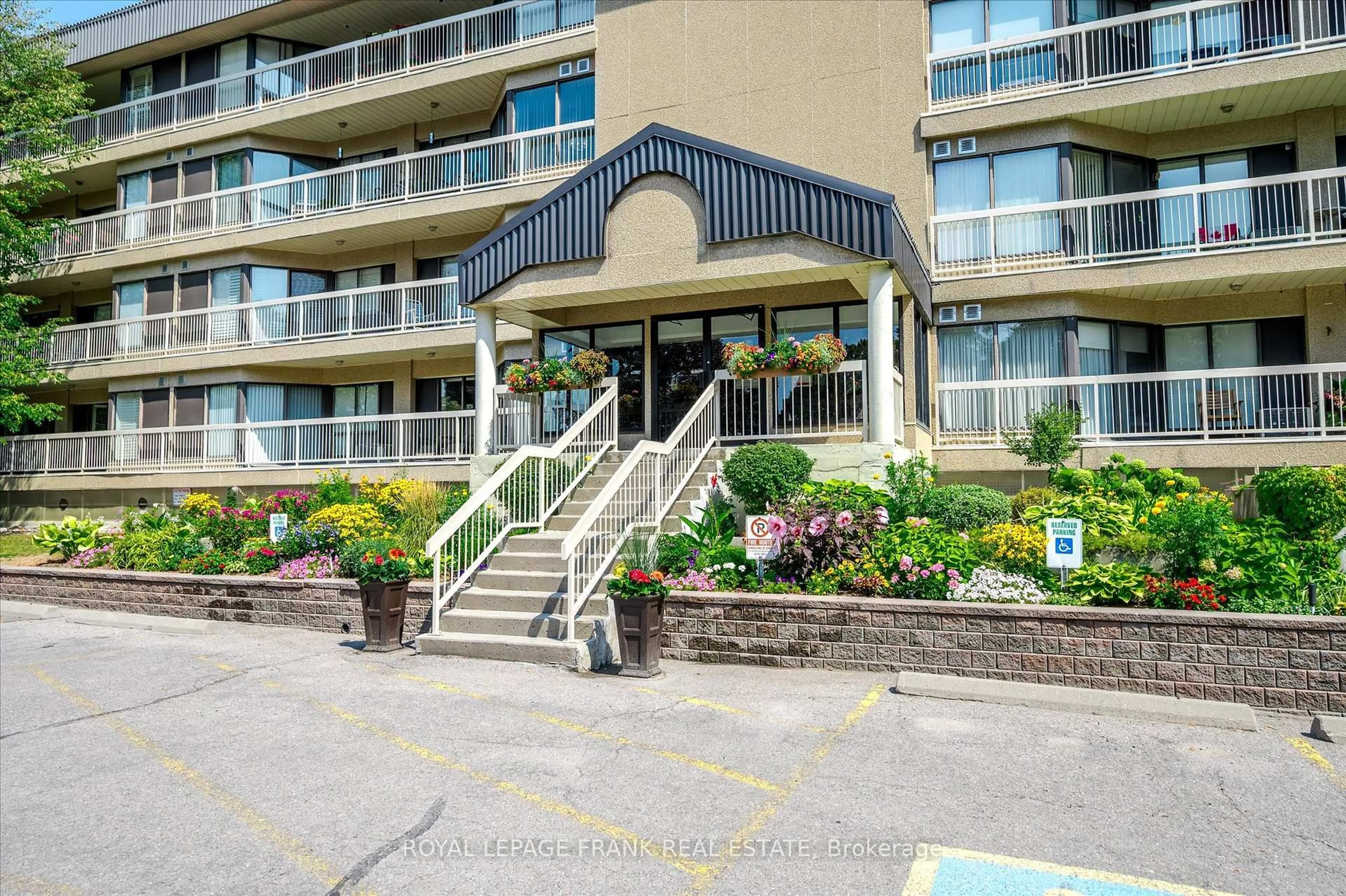 Unknown for 40 Auburn St #308, Peterborough East Ontario K9H 2G2