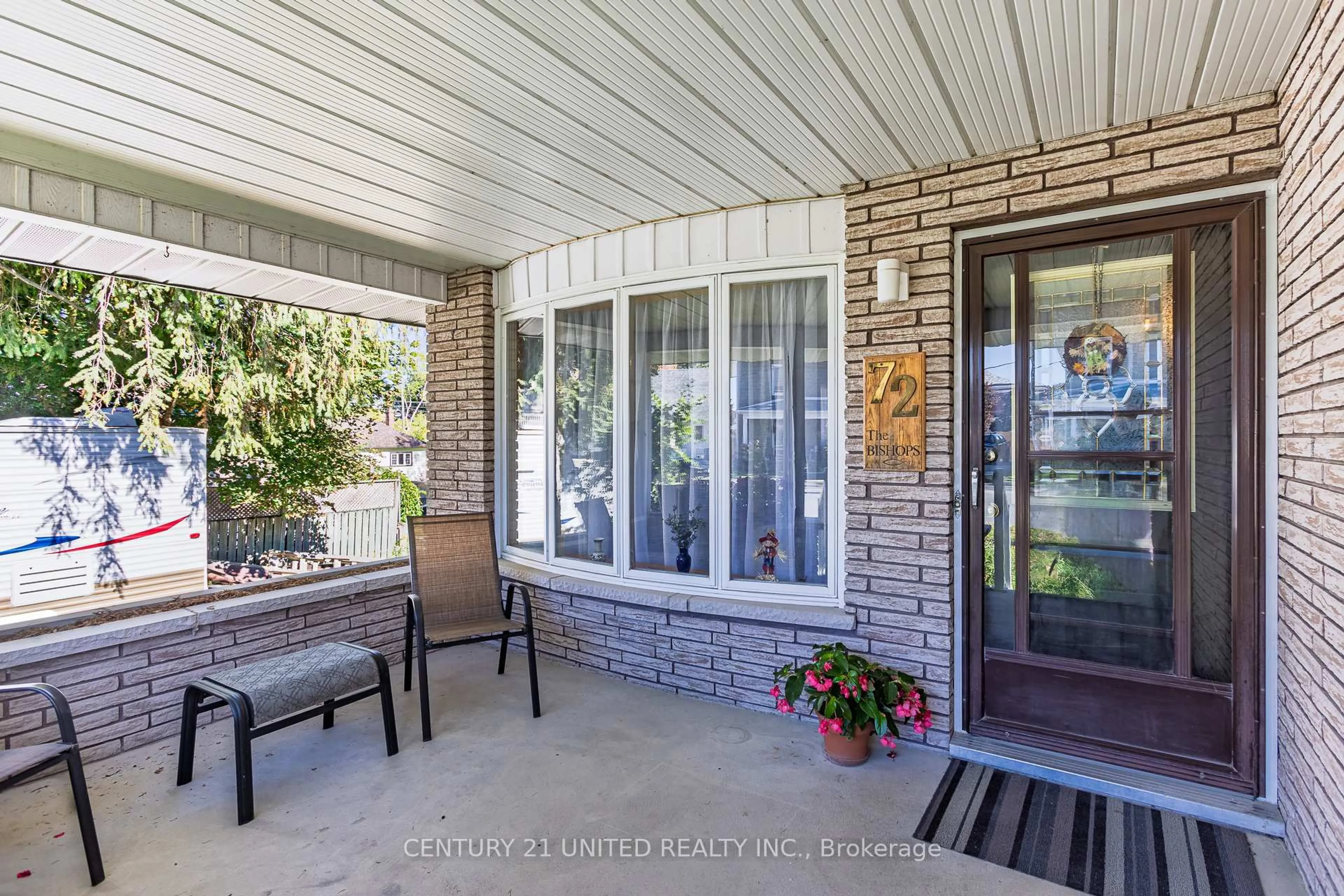 Unknown for 72 Regent St, Selwyn Ontario K0L 2H0