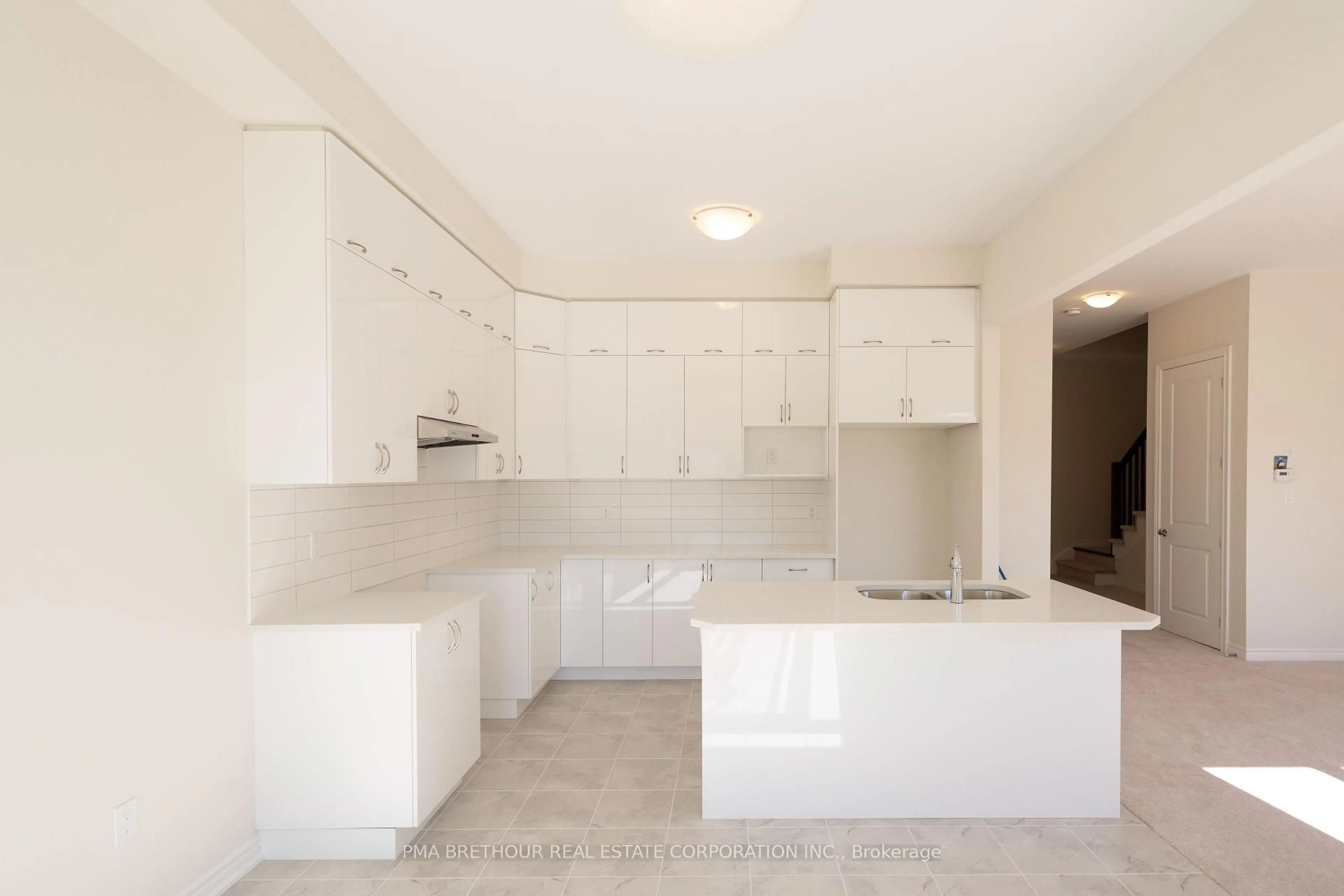 Unknown for 400 Beechwood Forest Lane, Gravenhurst Ontario P1P 1A7