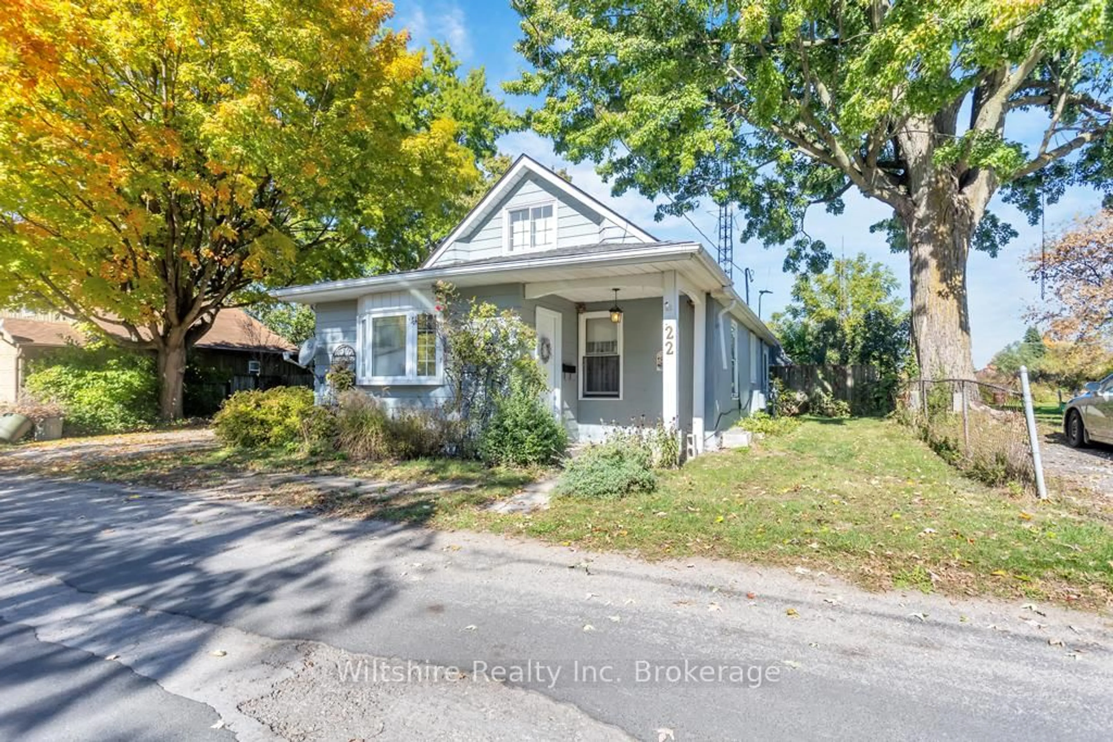 Unknown for 22 Adams St, Norfolk Ontario N0J 1E0