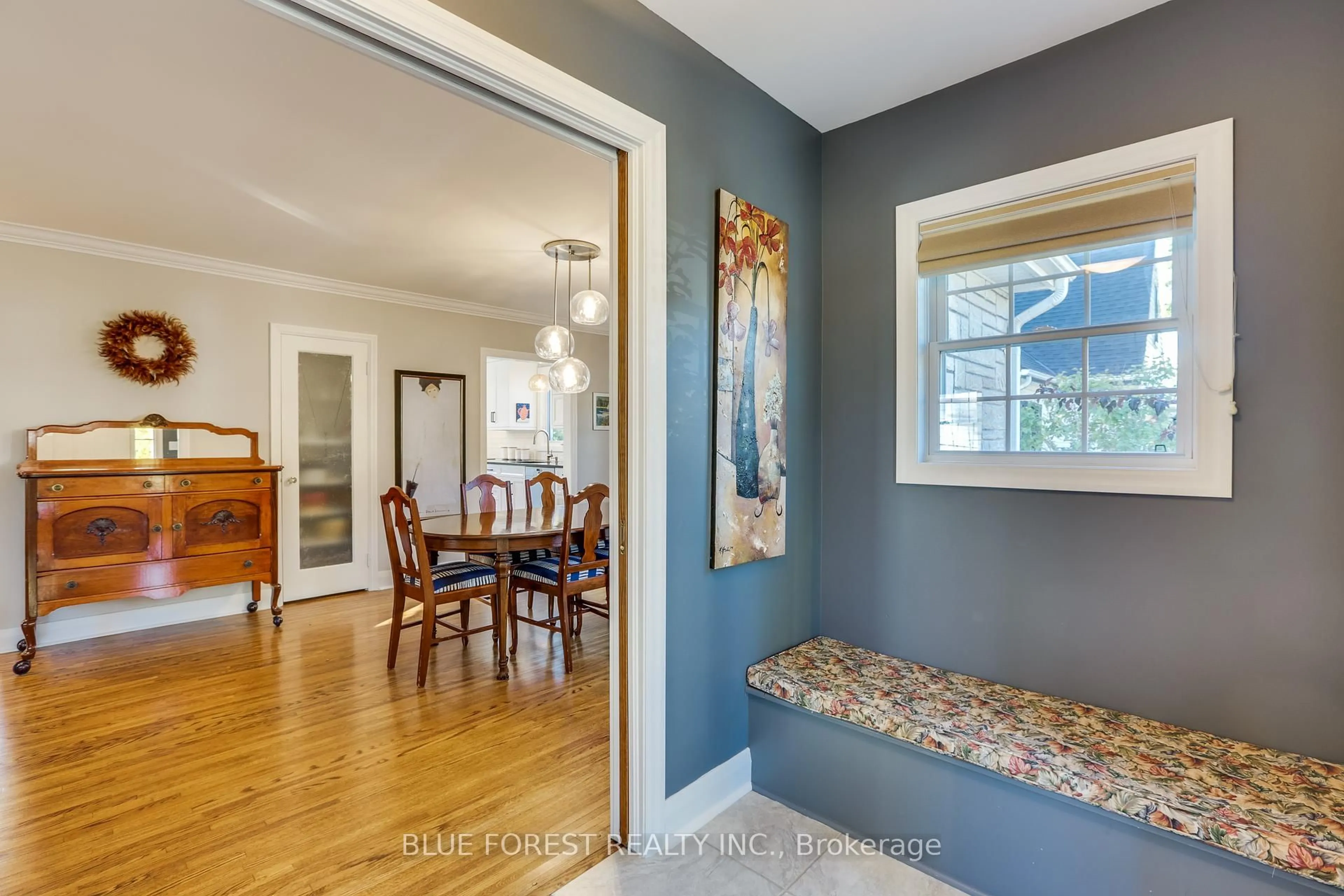 Unknown for 186 Gammage St, London East Ontario N5Y 2B3