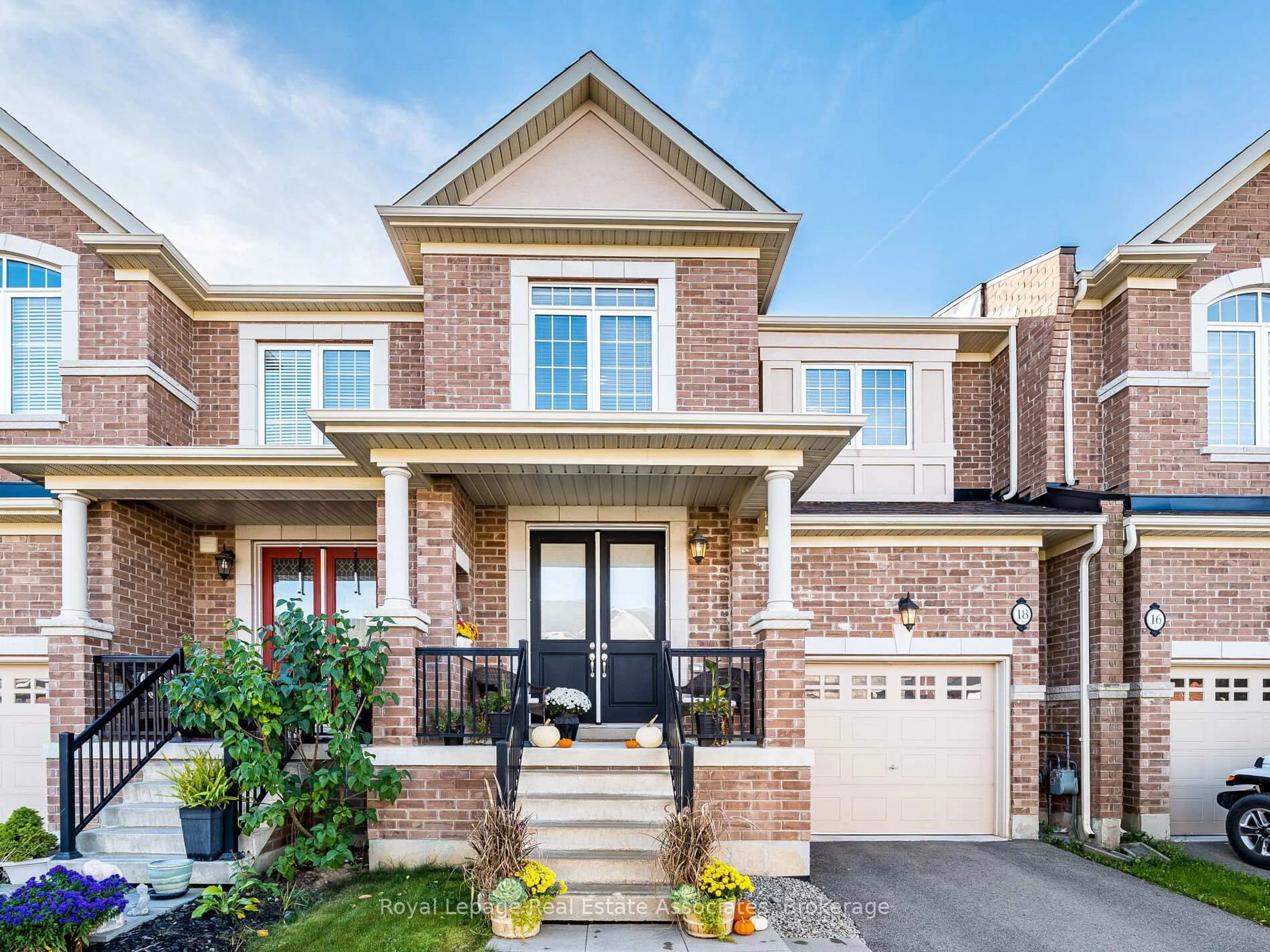 Home with brick exterior material, street for 18 Heming Tr, Hamilton Ontario L9K 0J8
