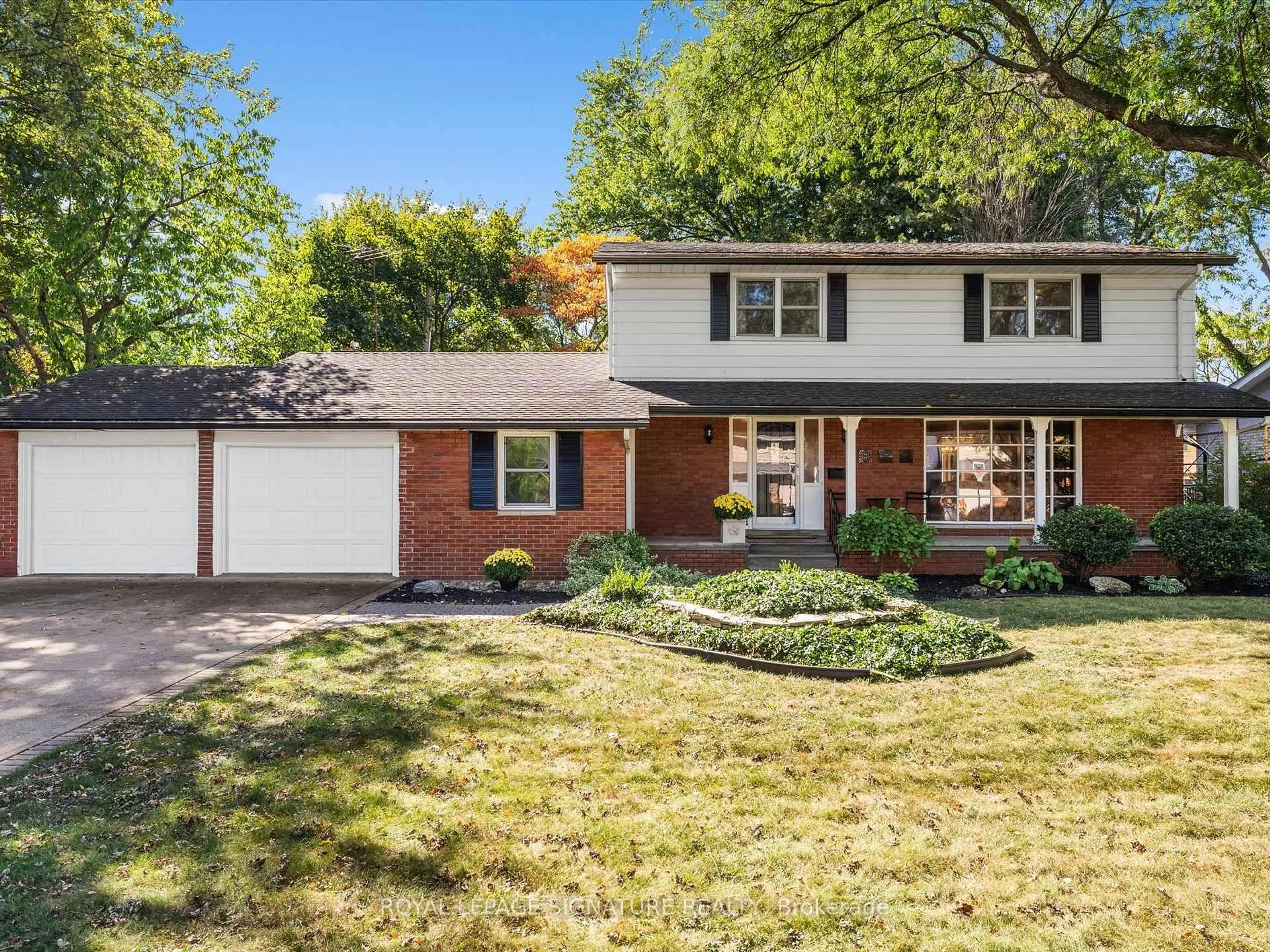 Home with brick exterior material, street for 3665 Avondale Ave, Windsor Ontario N9E 1Y1