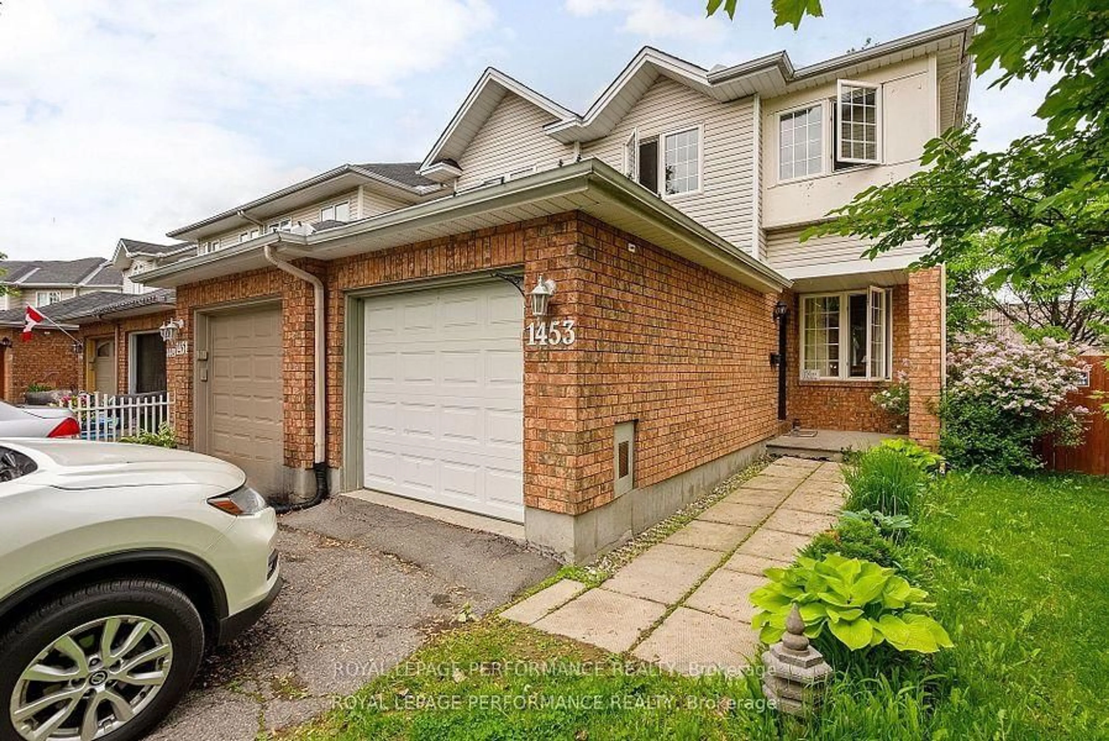 Home with brick exterior material, street for 1453 Lynx Cres, Ottawa Ontario K4A 3Z1