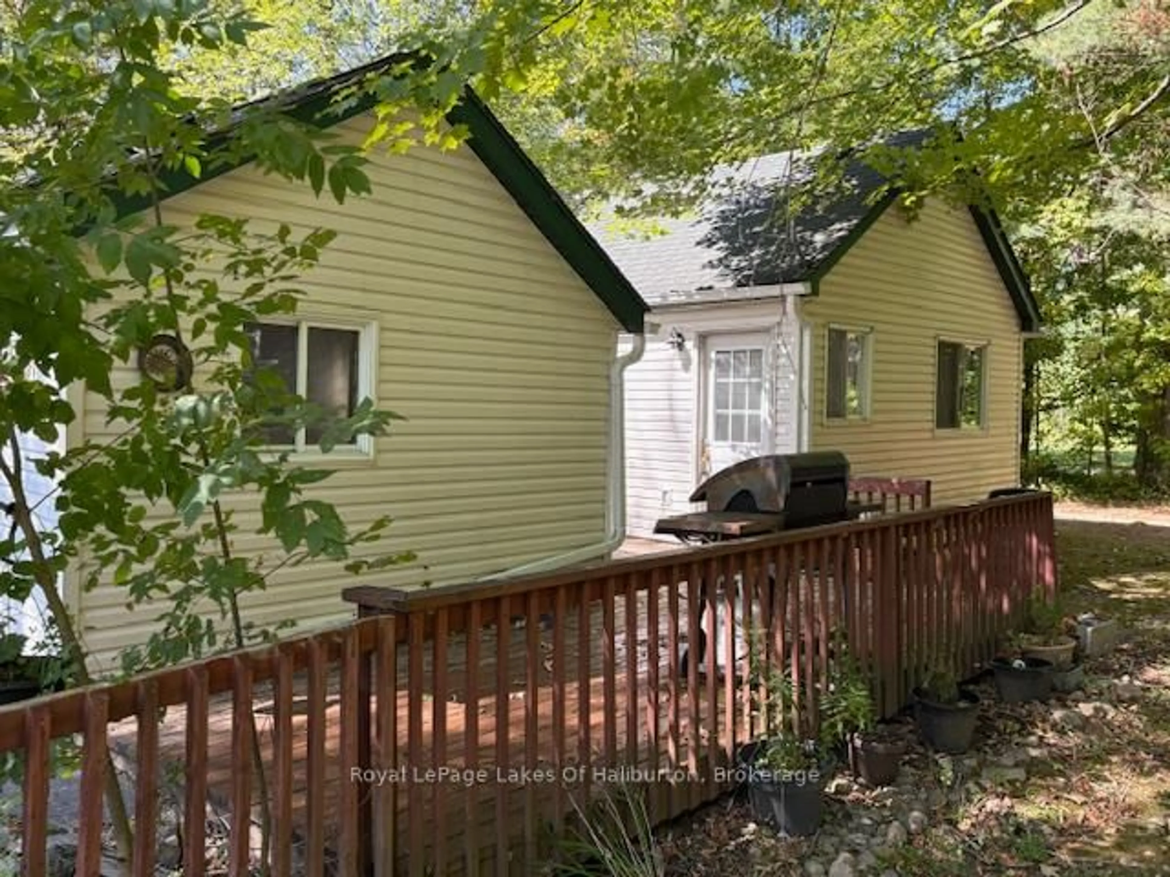 Unknown for 15588 Highway 35, Algonquin Highlands Ontario K0M 2K0
