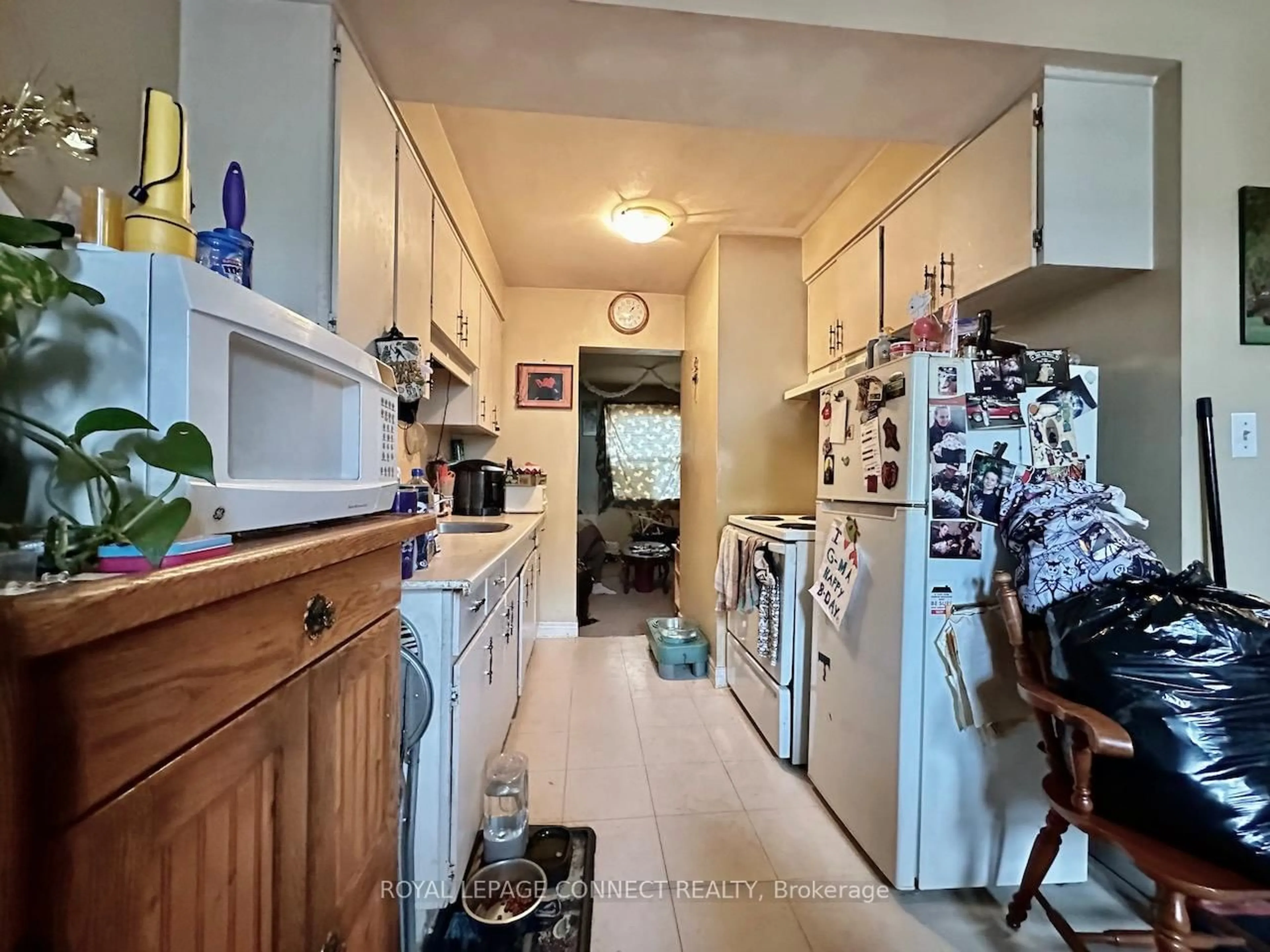 Standard kitchen, unknown for 39 Orchard Pl #4, Chatham-Kent Ontario N7M 1A6