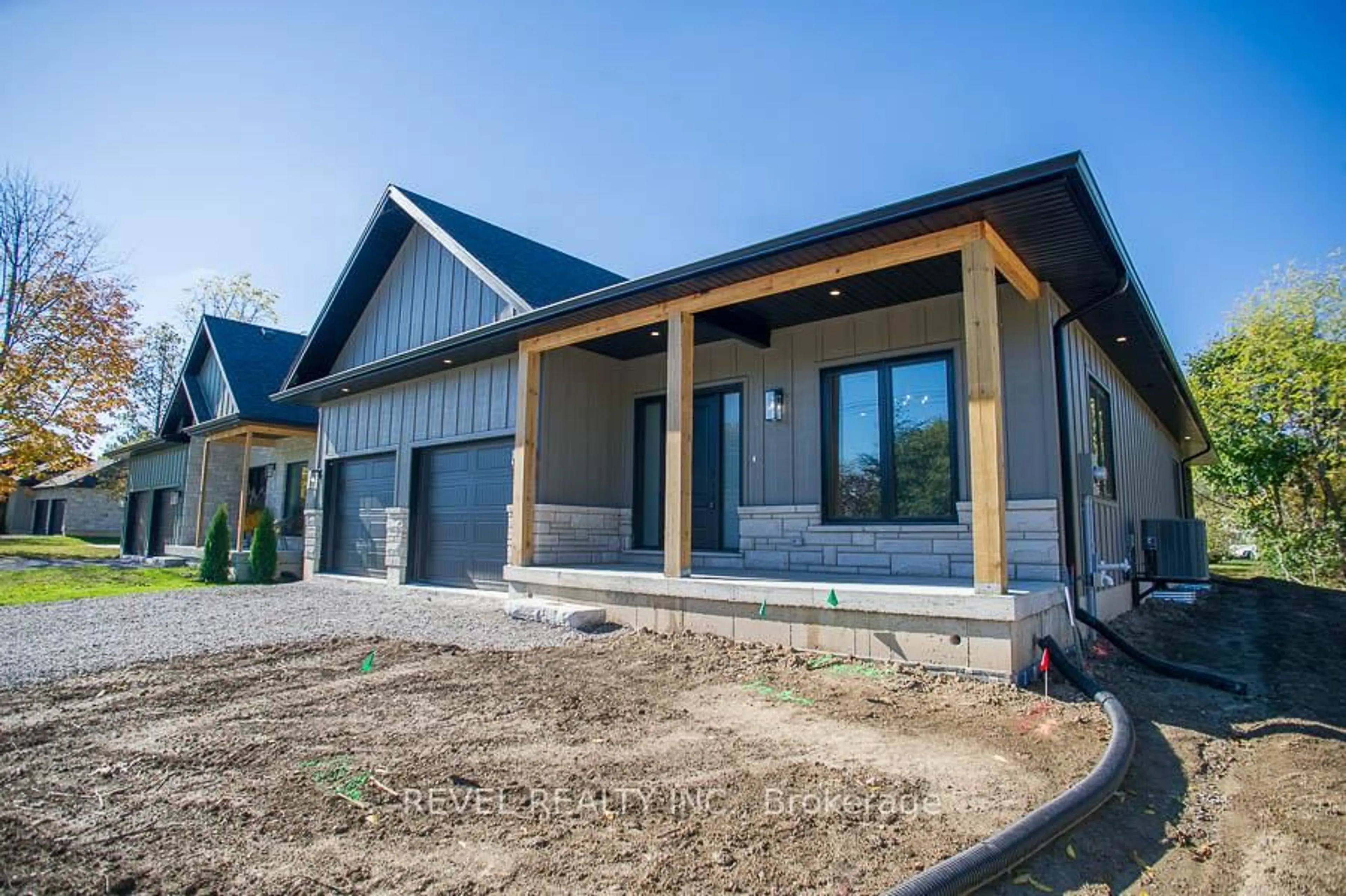 Home with brick exterior material, unknown for 7 Scott Dr, Norfolk Ontario N0A 1N7