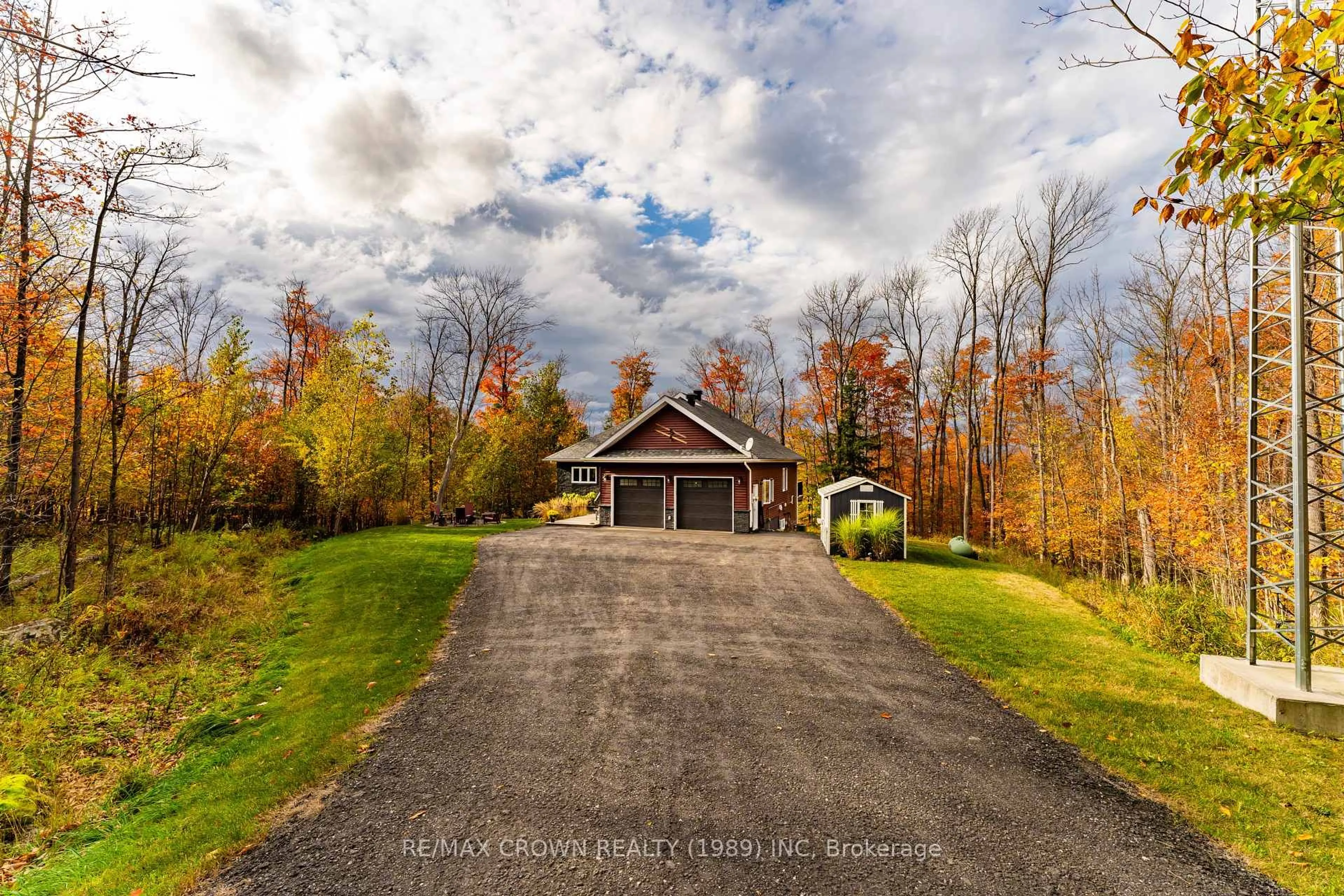 A pic from outside/outdoor area/front of a property/back of a property/a pic from drone, unknown for 28 Maple Ridge Rd, Nipissing Ontario P0H 1Z0
