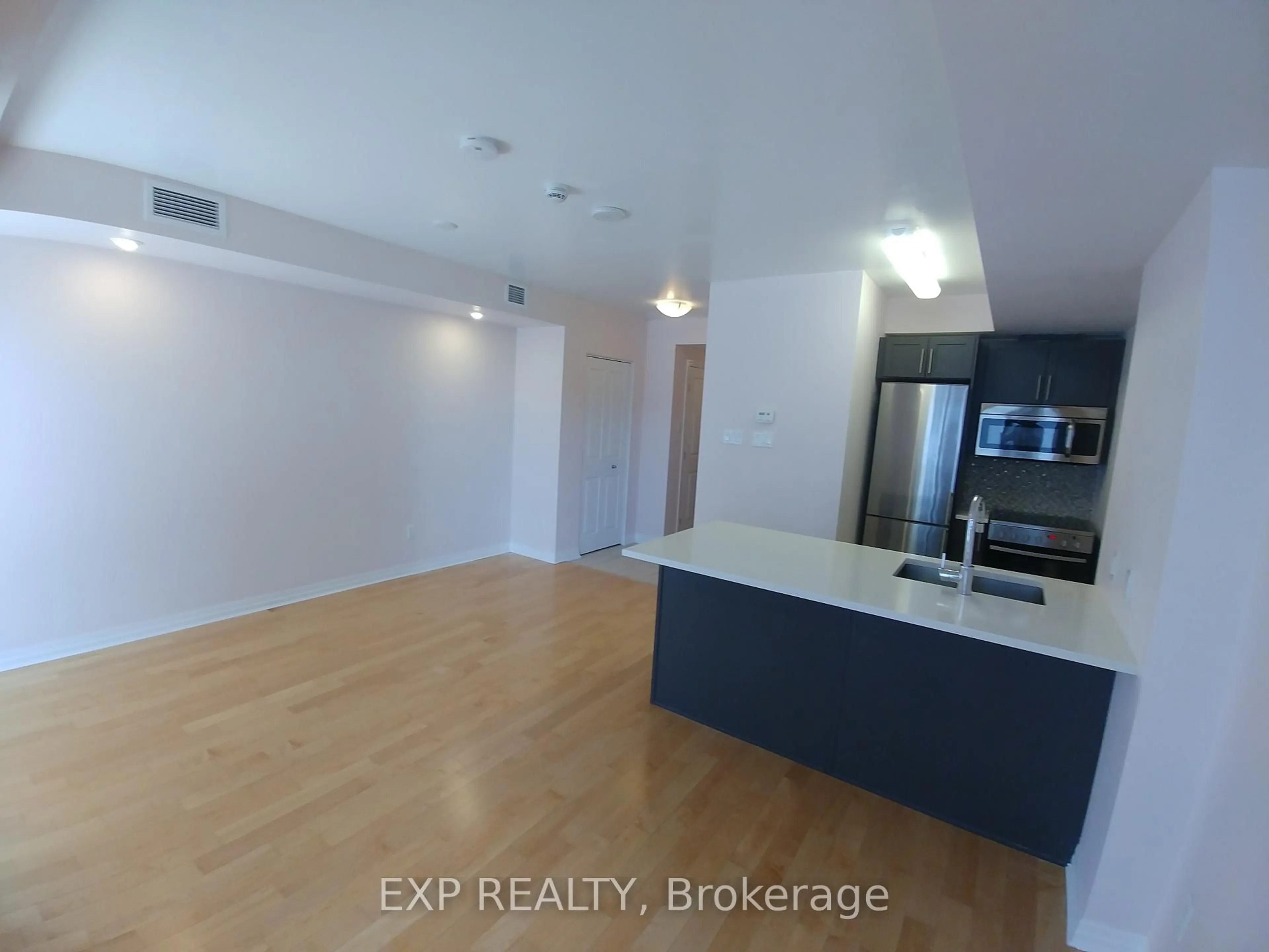 A pic of a room for 195 Besserer St #2308, Ottawa Ontario K1N 7J6