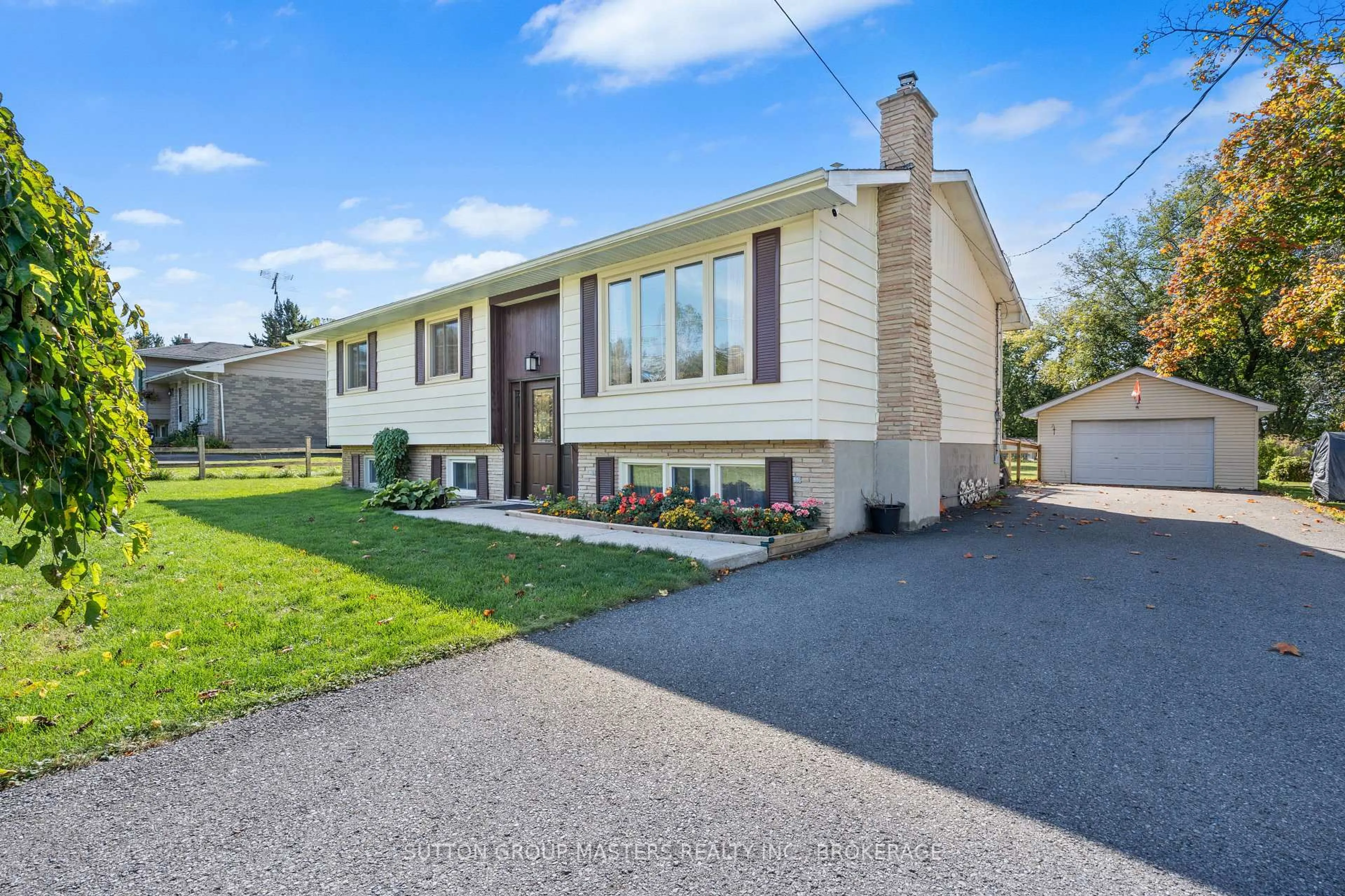 Home with vinyl exterior material, street for 230 Old Hamburg Rd, Napanee Ontario K7R 3K7