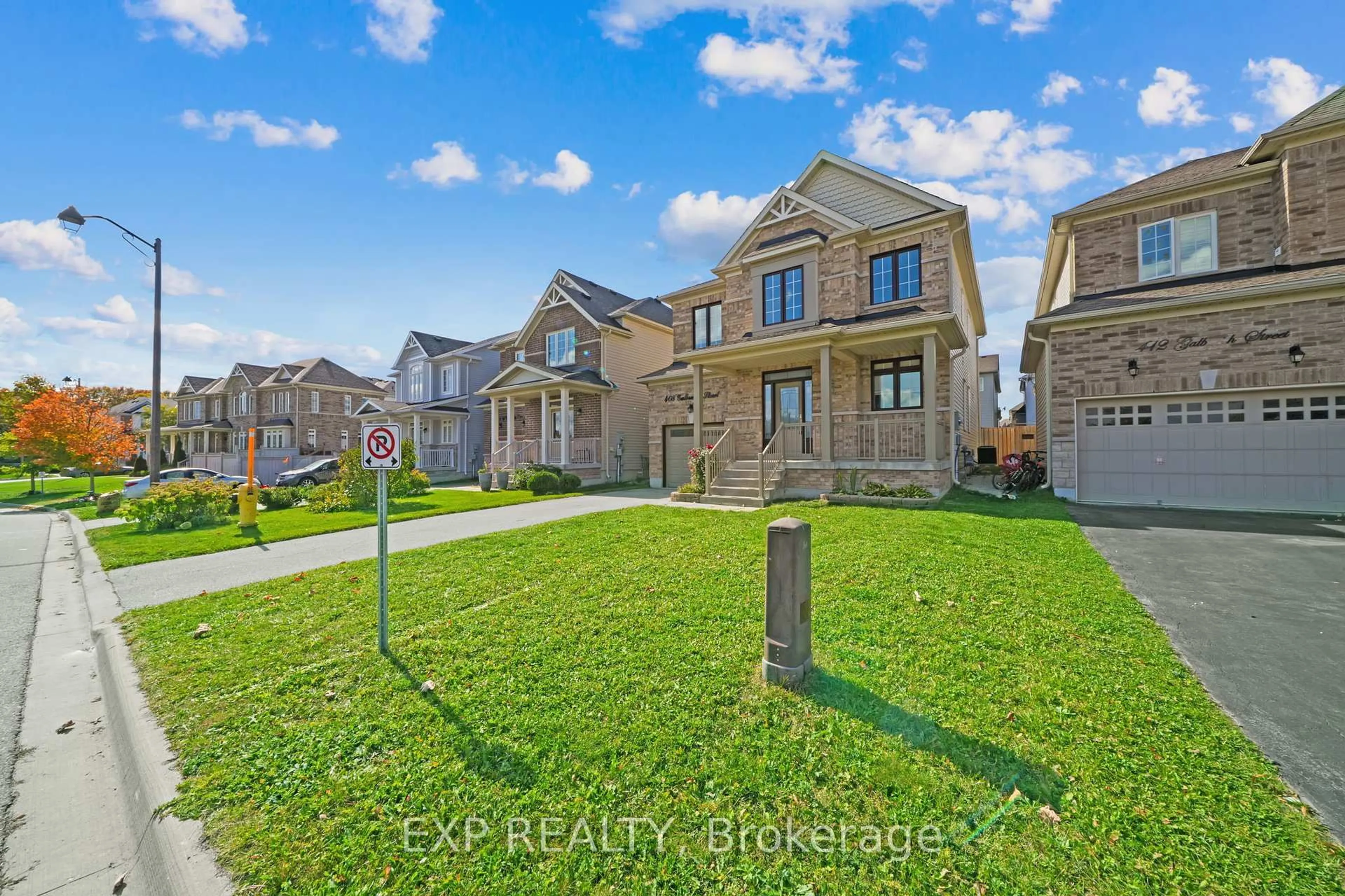 A pic from outside/outdoor area/front of a property/back of a property/a pic from drone, street for 408 Galbraith St, Shelburne Ontario L9V 3W1