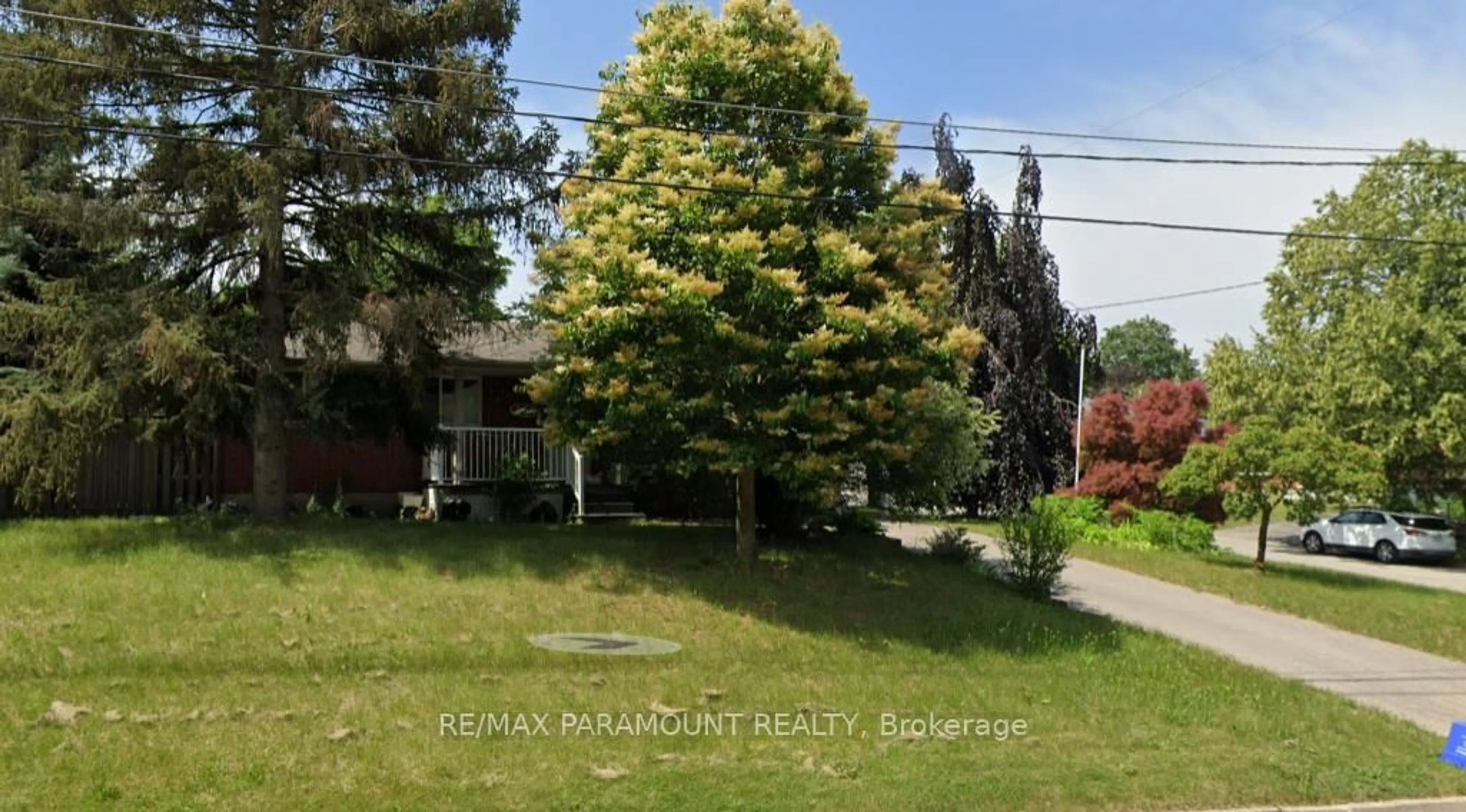 Blurry image for 168 Winston Blvd, Cambridge Ontario N3C 1M2