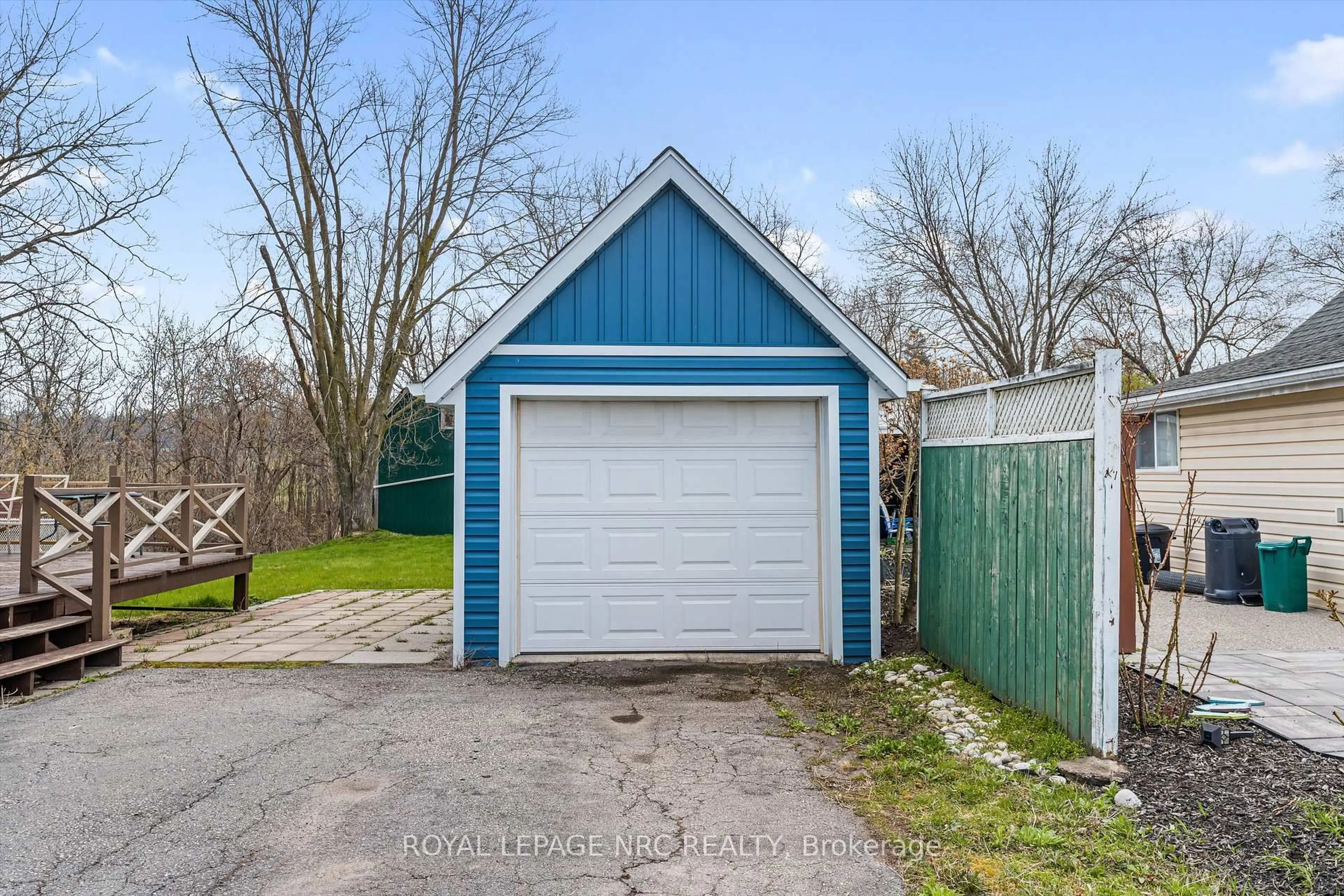 Shed for 3384 Johnson St, Lincoln Ontario L0R 2C0