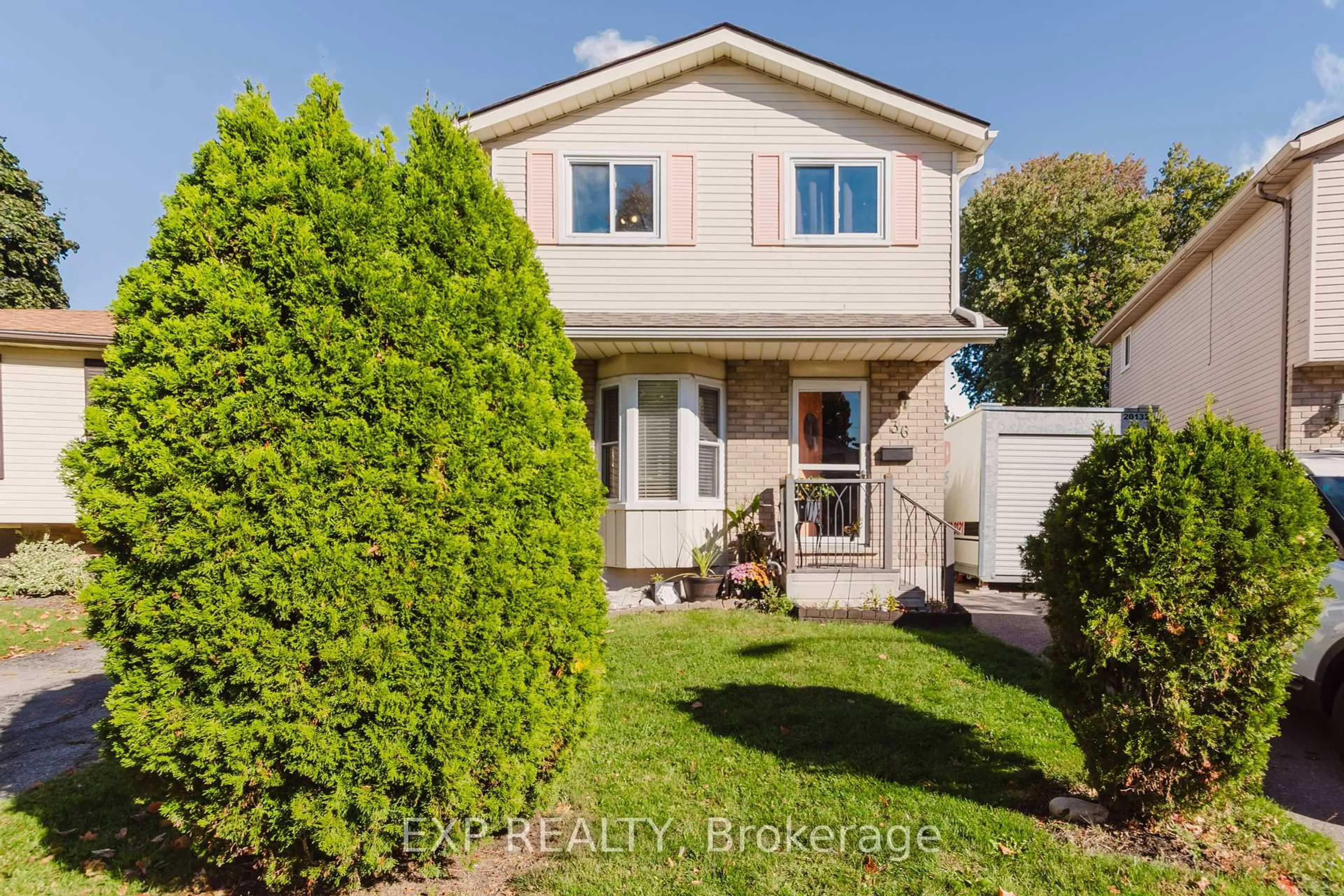 Home with vinyl exterior material, street for 36 Nautical Rd, Brantford Ontario N3P 1G6