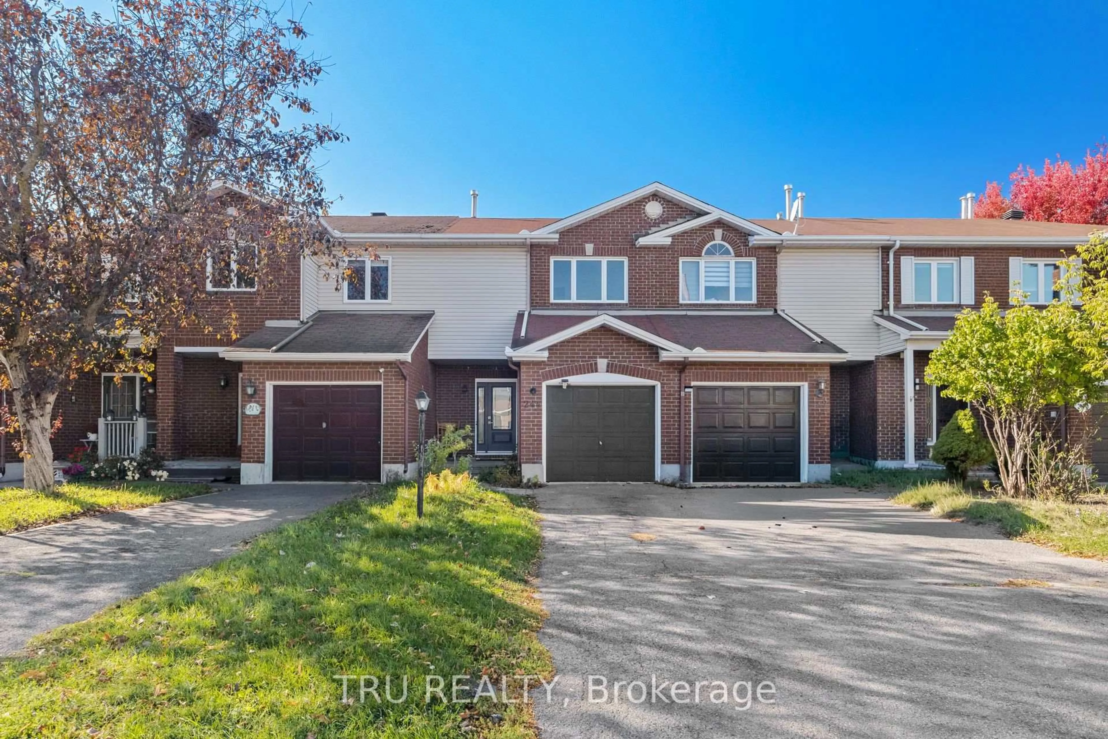 A pic from outside/outdoor area/front of a property/back of a property/a pic from drone, street for 244 Stoneway Dr, Ottawa Ontario K2G 6A8