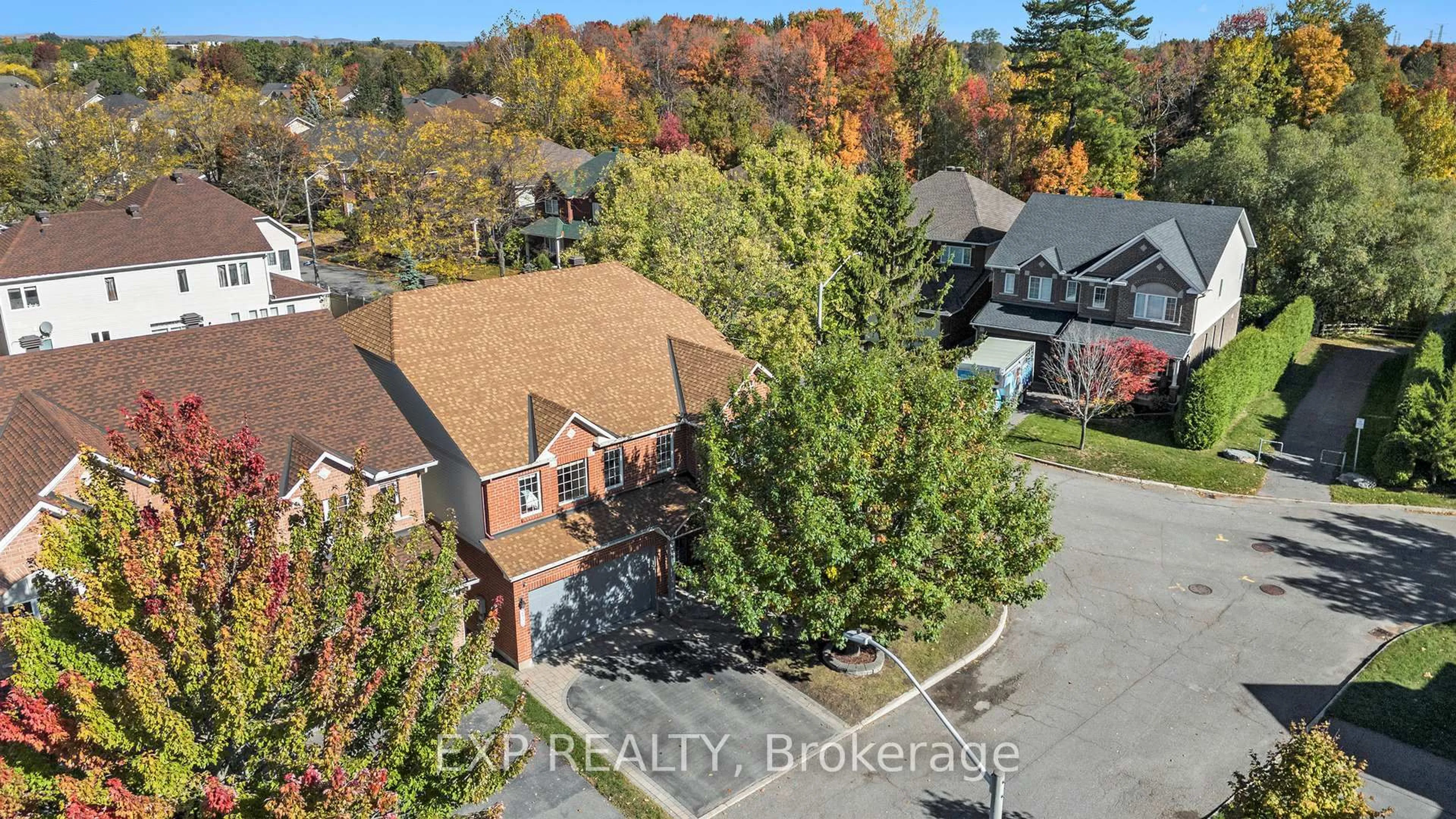 A pic from outside/outdoor area/front of a property/back of a property/a pic from drone, unknown for 2400 Des Pruches Ave, Ottawa Ontario K1W 1K5