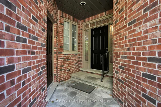 38 Quinella Pl, London South 4