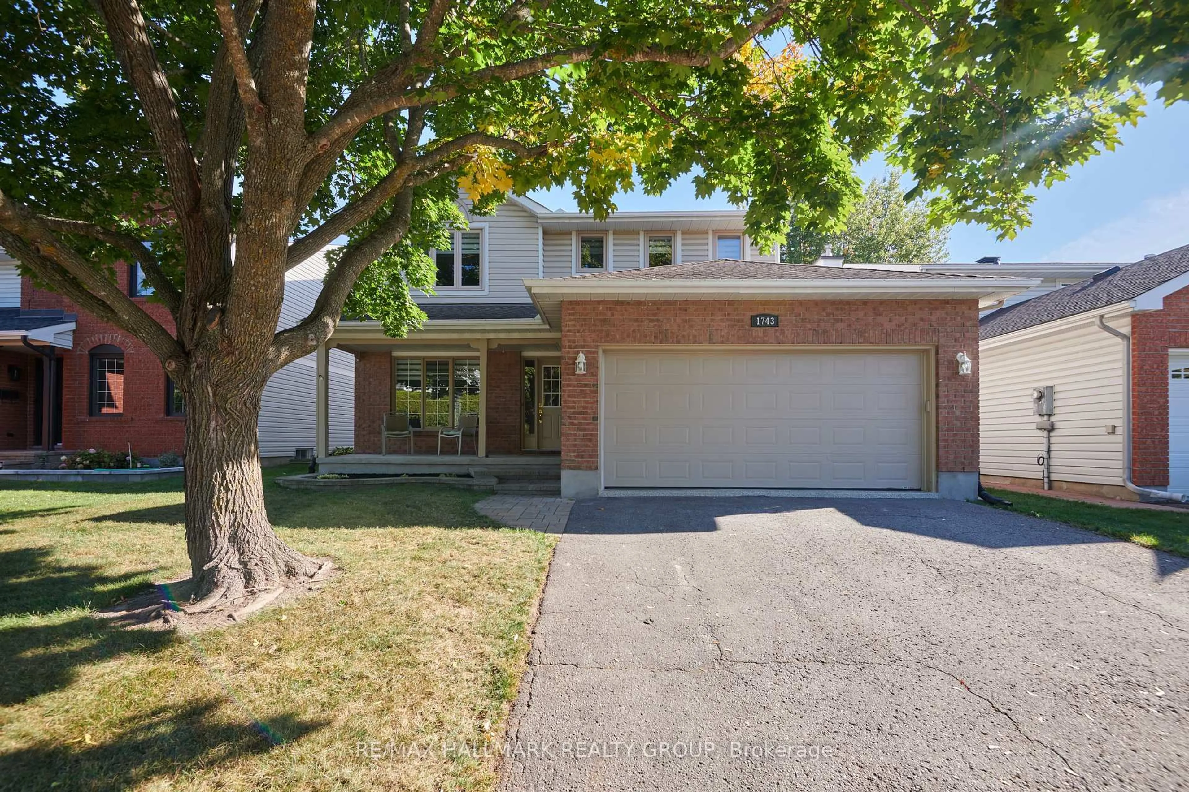 Unknown for 1743 Silver Bark Ave, Ottawa Ontario K1C 7A8